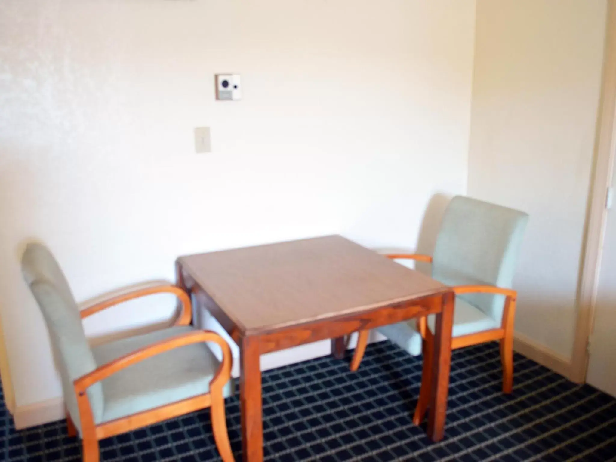 Seating area, Dining Area in Cerca Del Mar Motel