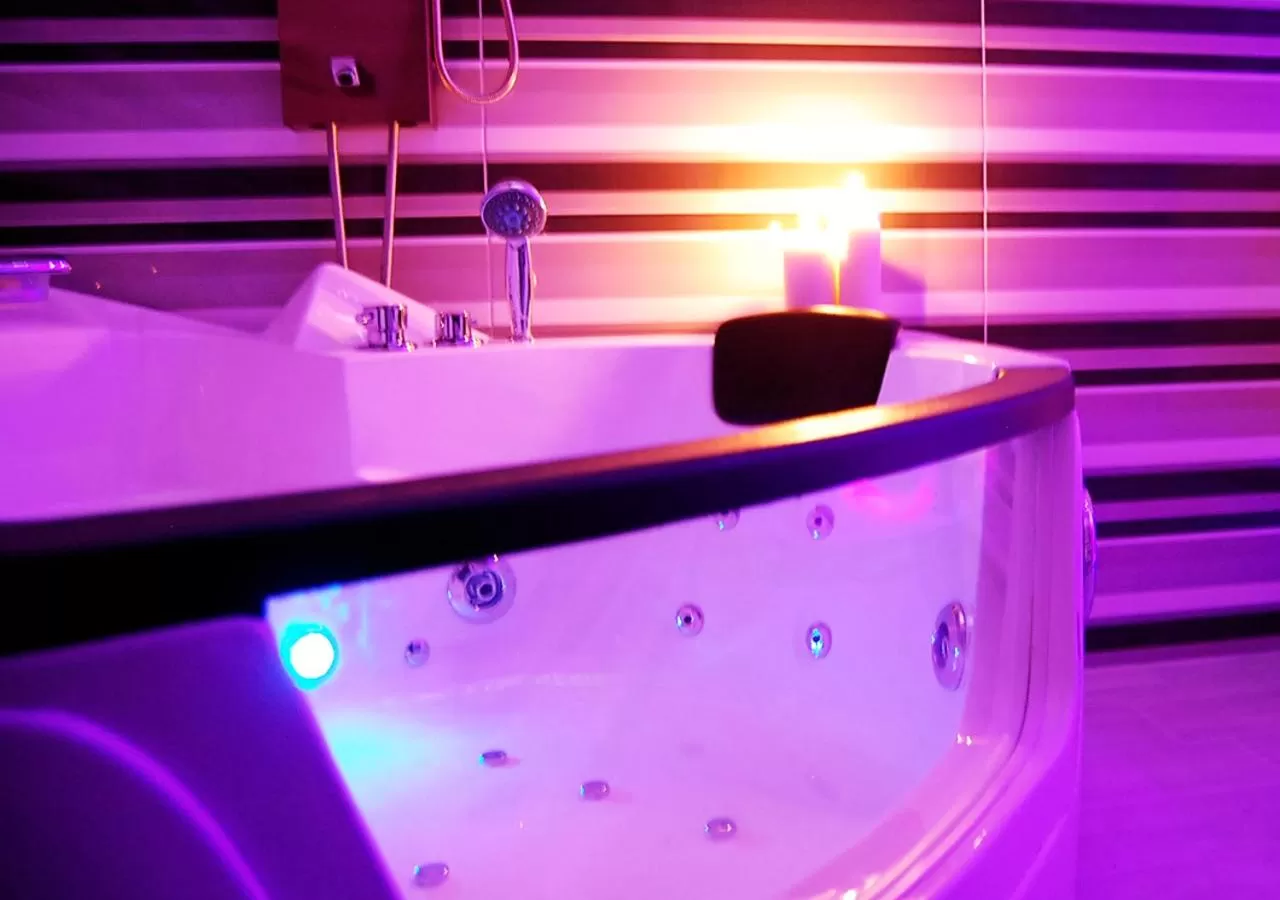 Hot Tub in B&b Vittorio Emanuele II