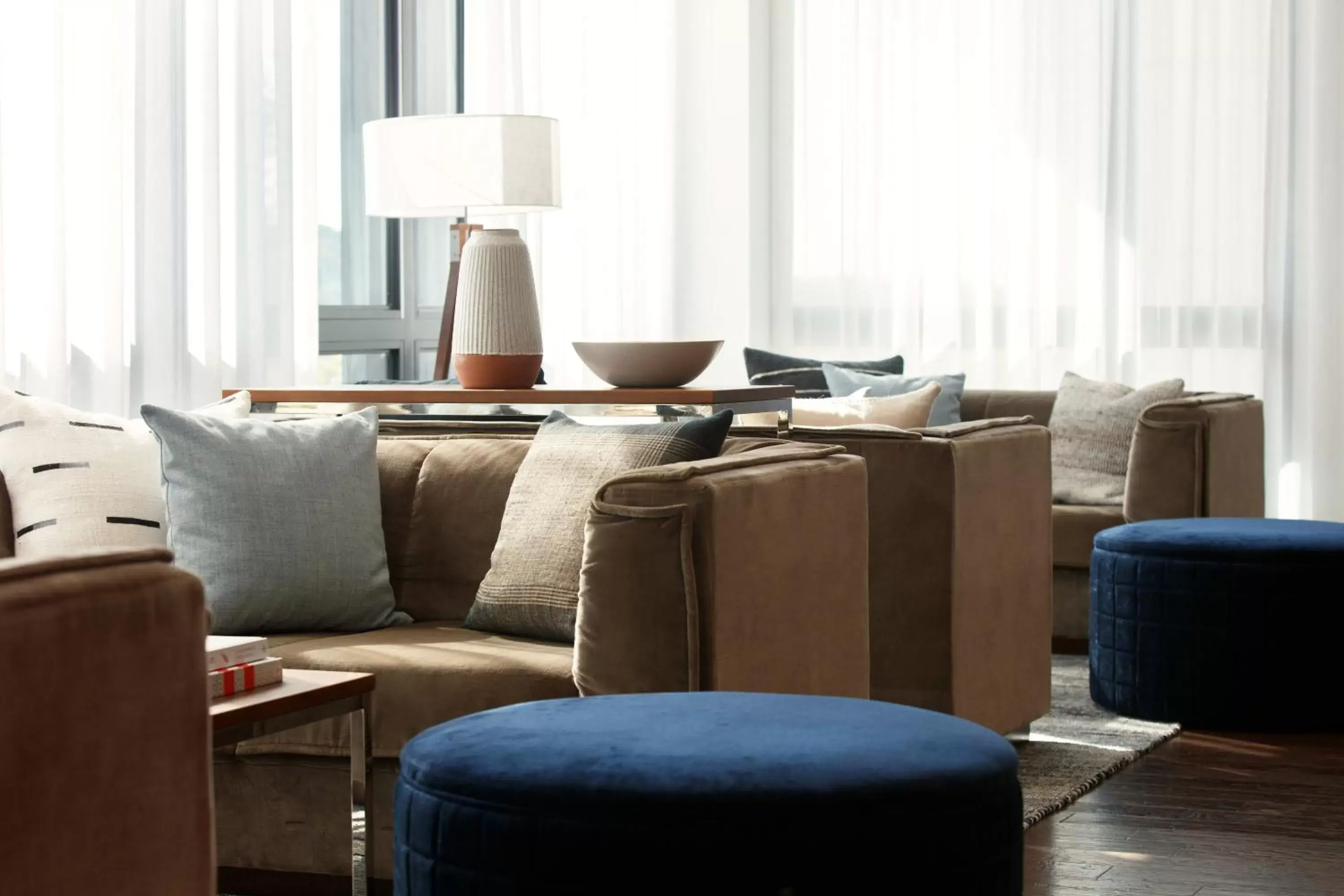 Property building in Kimpton Overland Hotel - Atlanta Airport by IHG Property building in Kimpton Overland Hotel - Atlanta Airport by IHG