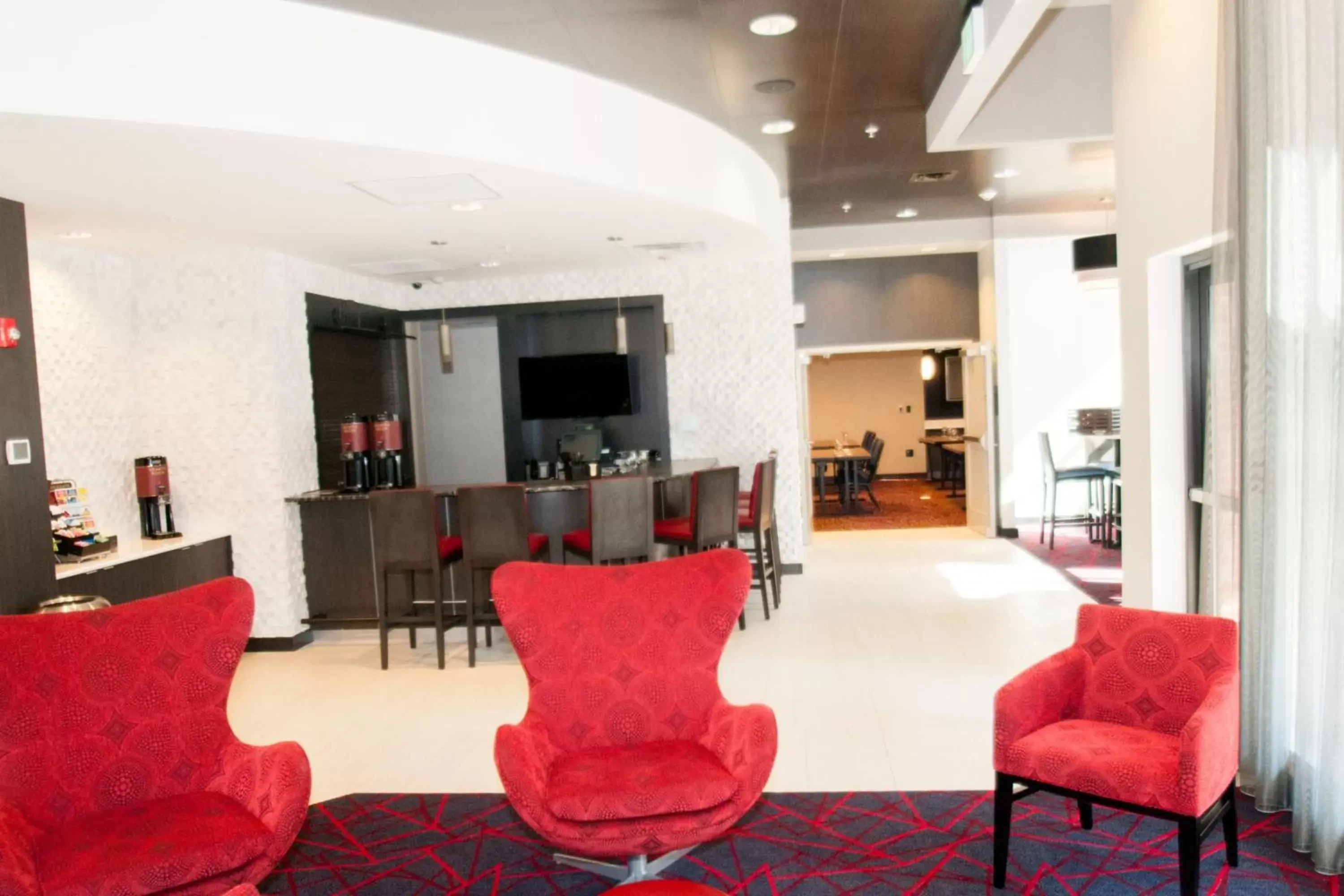 Restaurant/places to eat, Lounge/Bar in Residence Inn by Marriott Syracuse Downtown at Armory Square