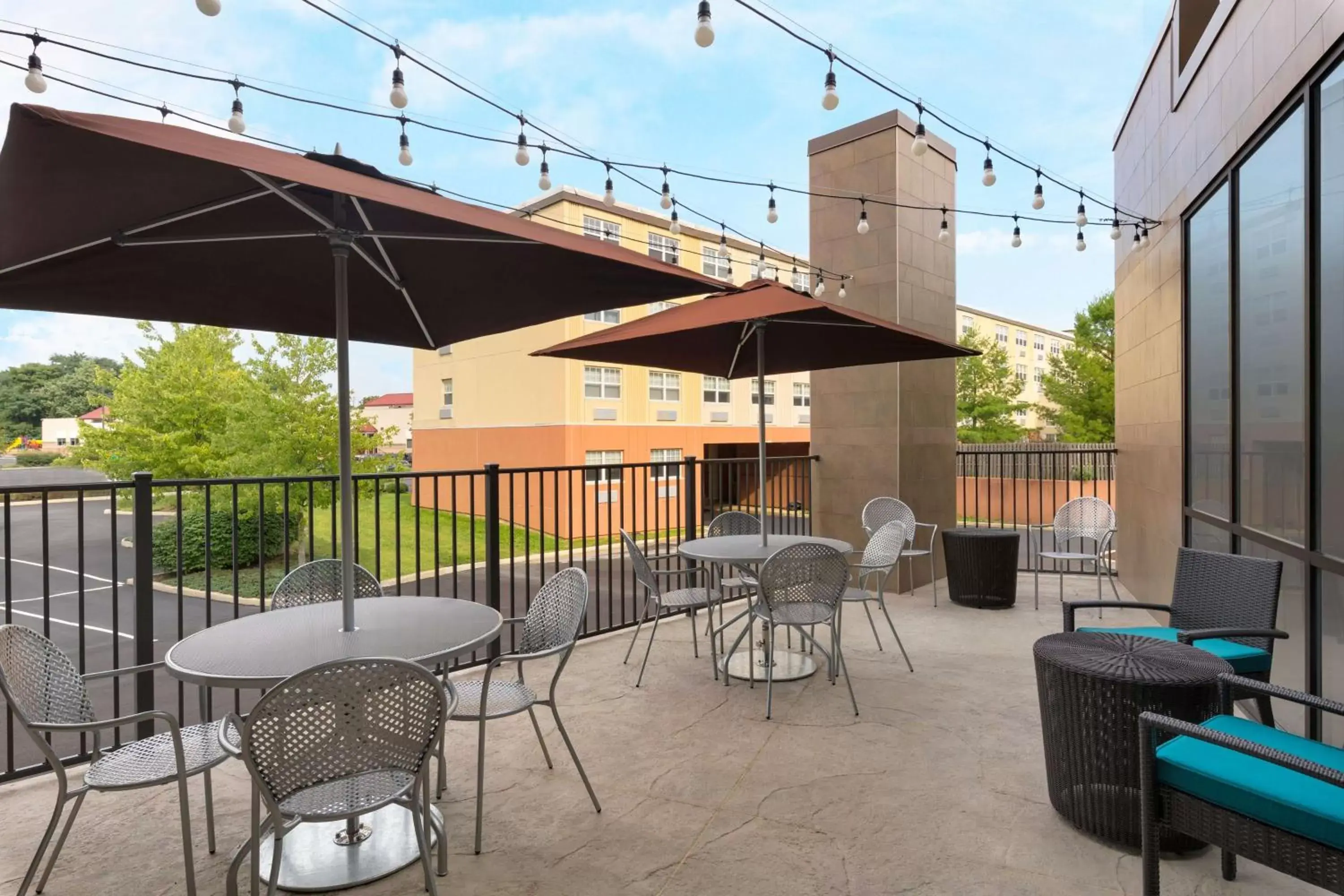 Patio in Home2 Suites by Hilton Downingtown Exton Route 30