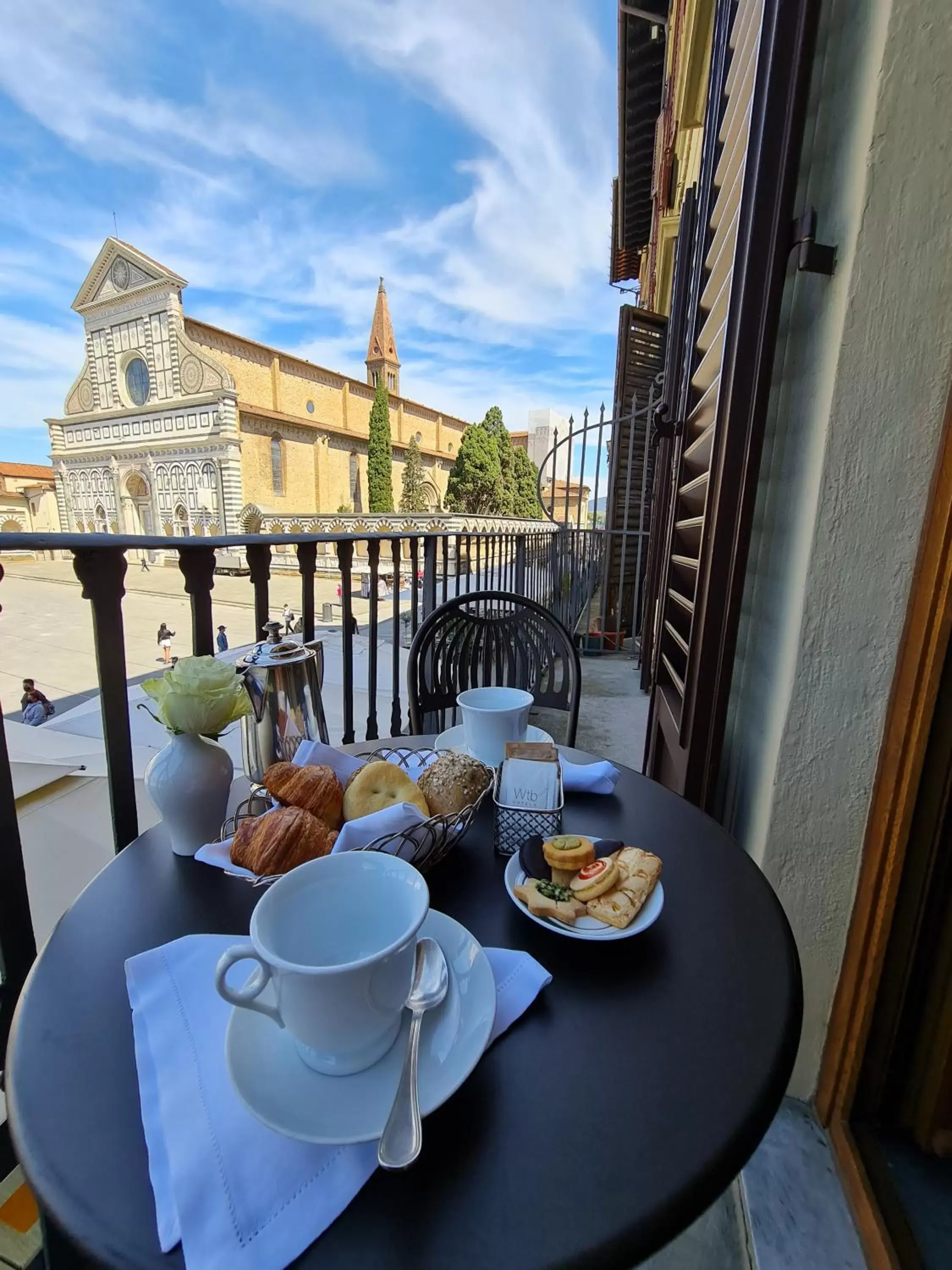Balcony/Terrace, Breakfast in Santa Maria Novella - WTB Hotels