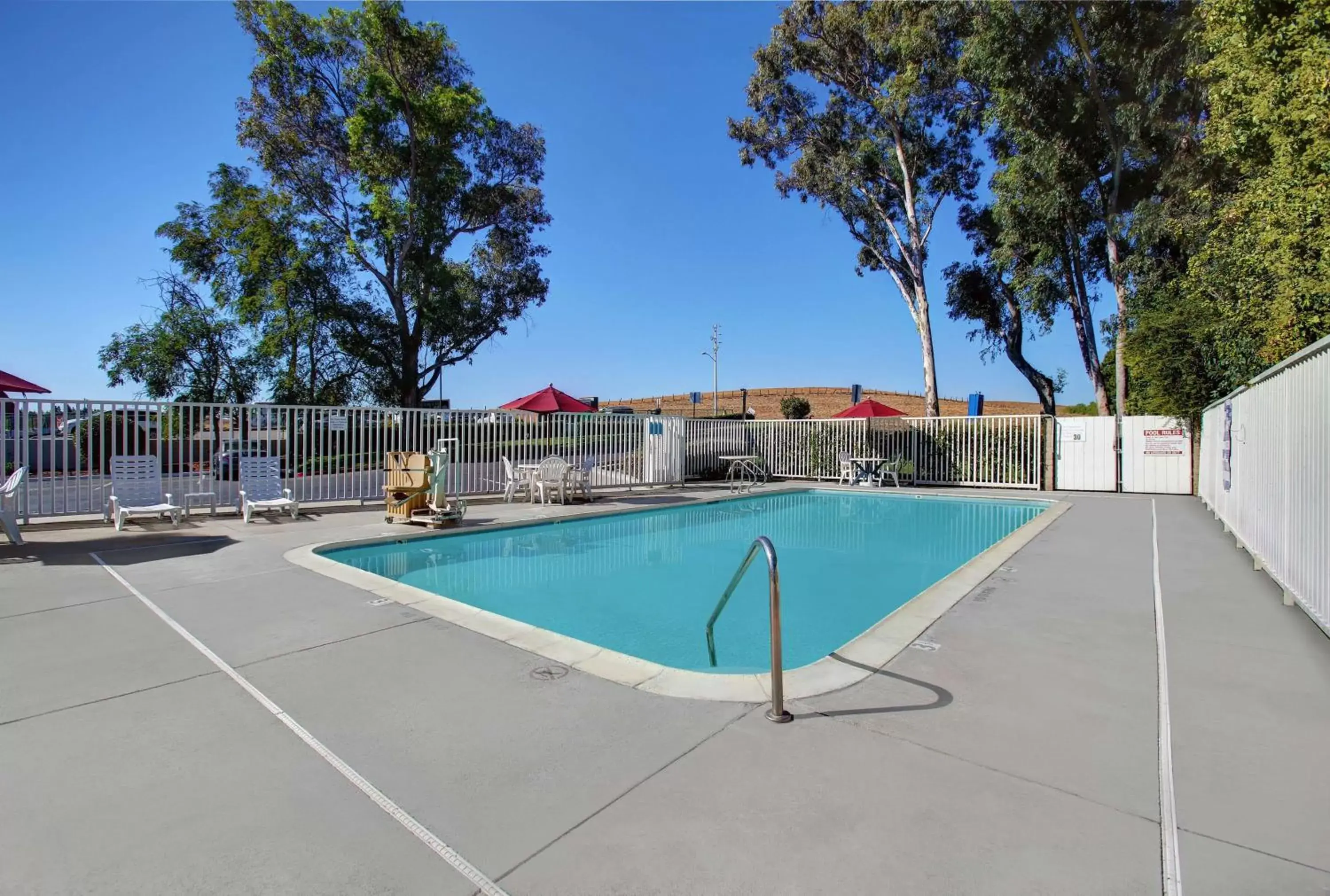 Pool view, Swimming Pool in Motel 6-Livermore, CA