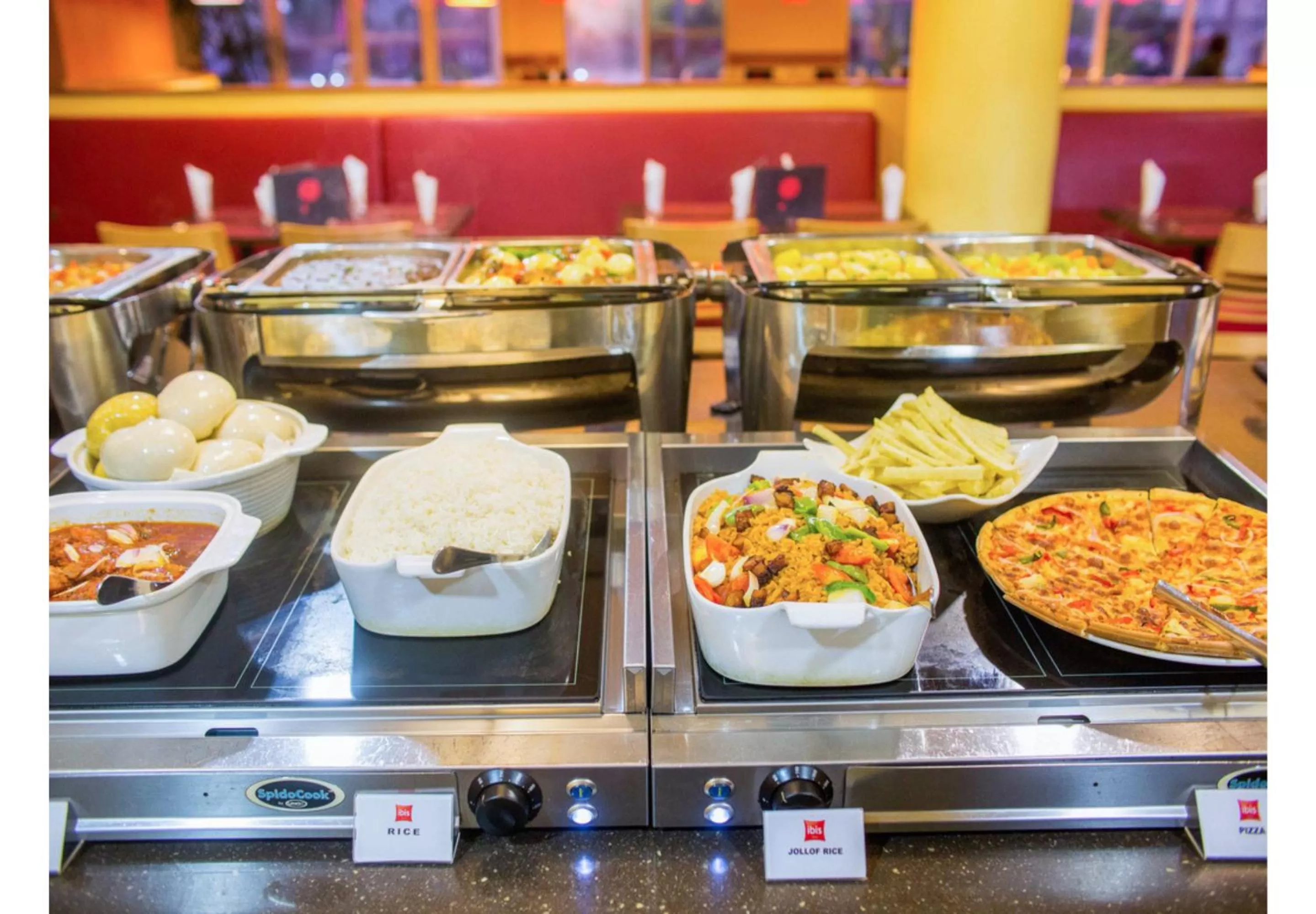 Food and drinks in Lagos Airport Hotel