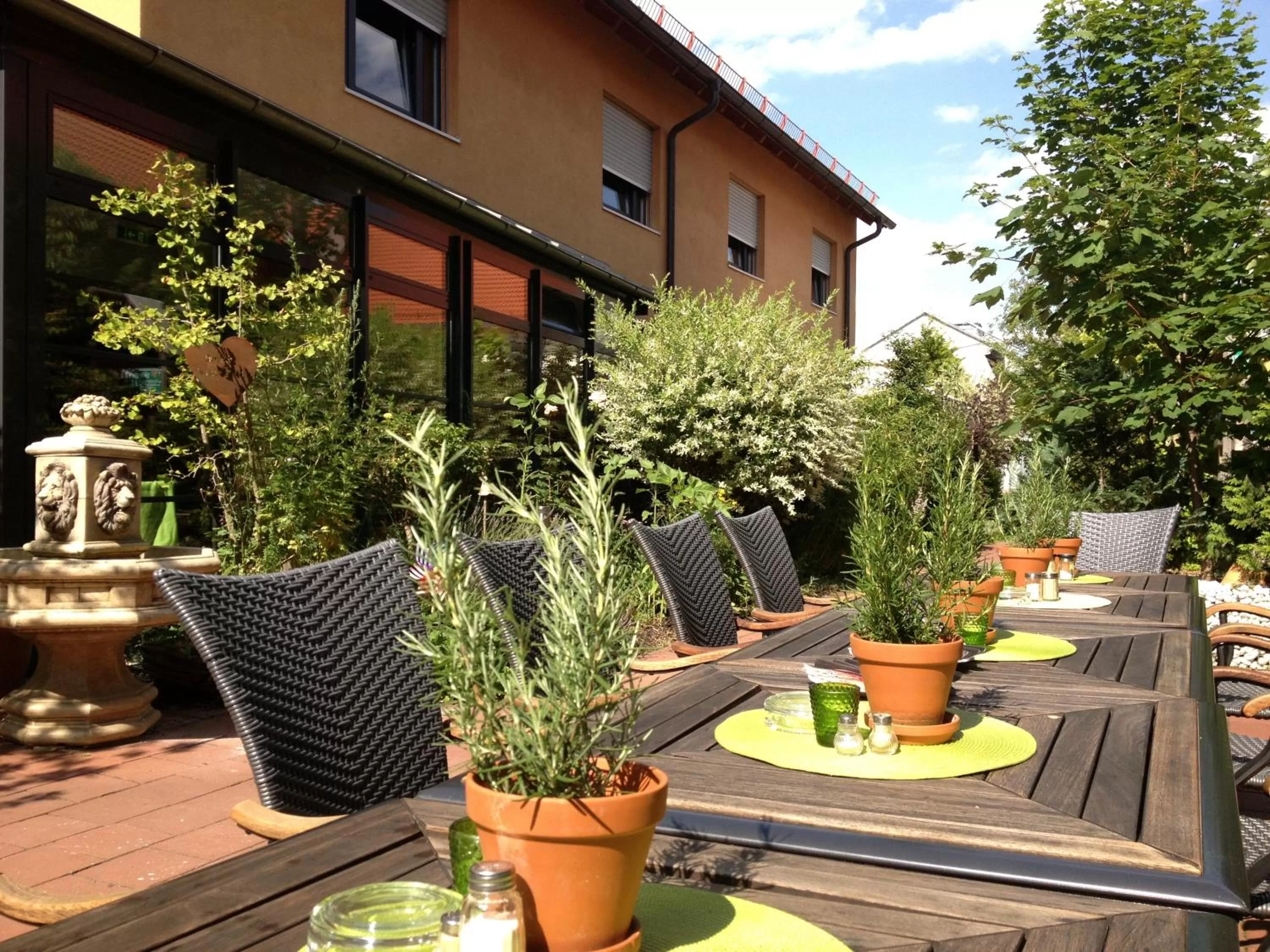 Garden in BIO Hotel Bayerischer Wirt Augsburg