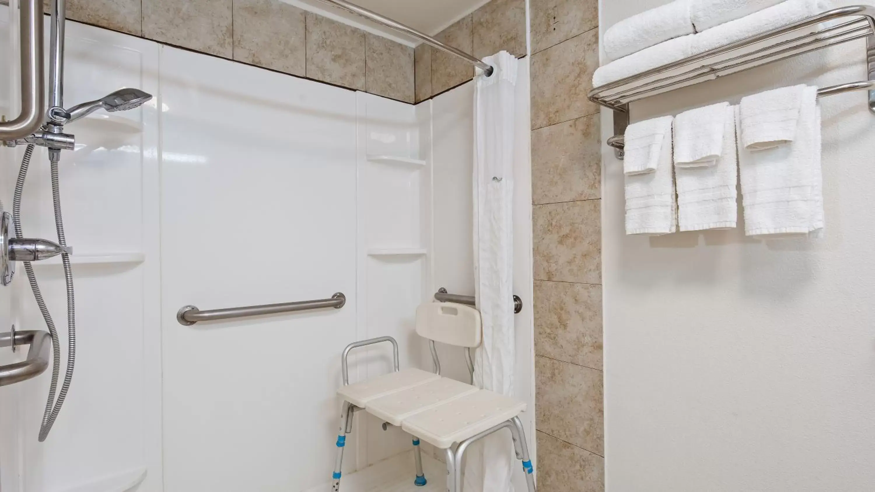 Bathroom in SureStay Plus Hotel by Best Western Lubbock Medical Center