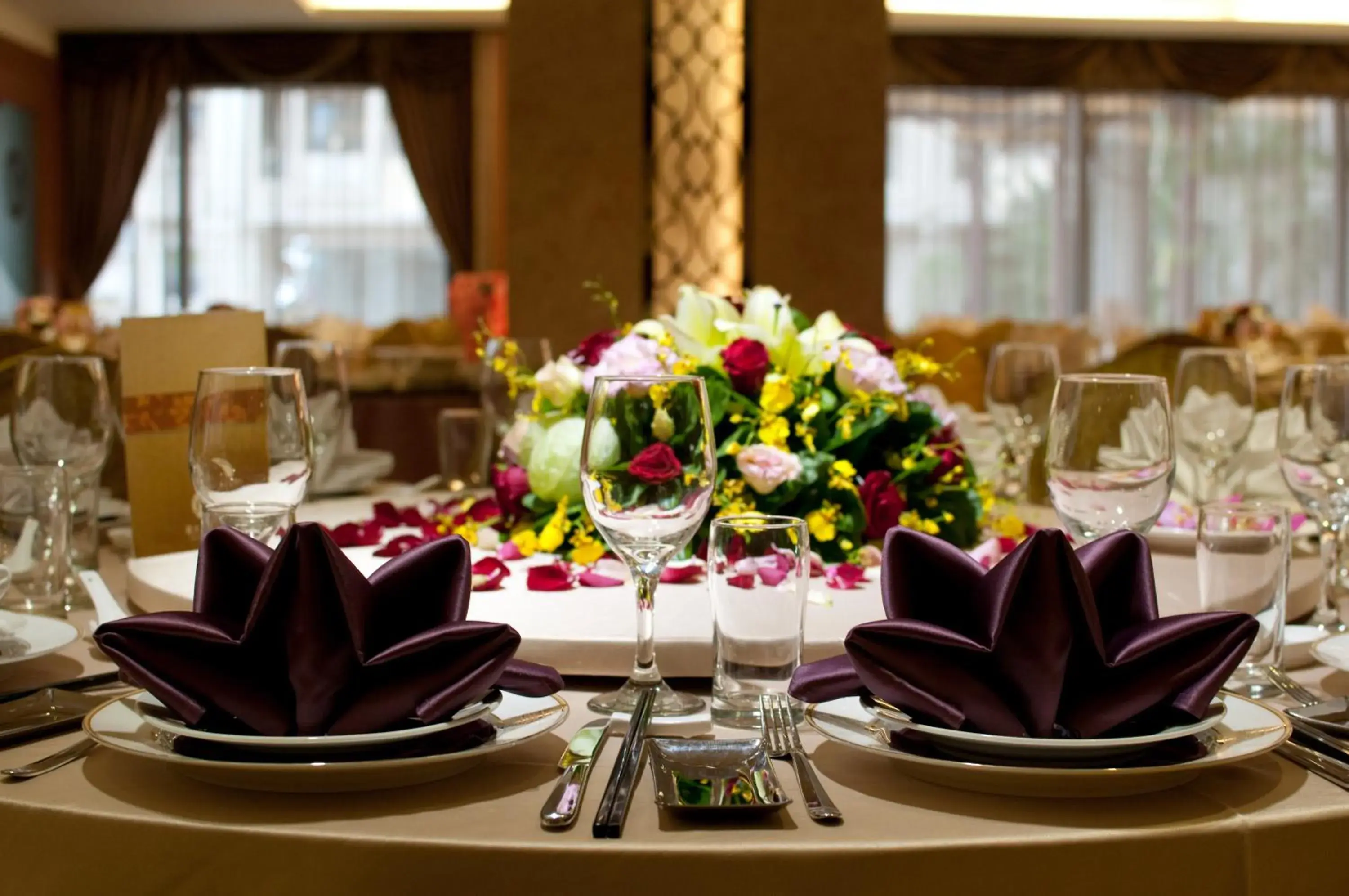 Banquet/Function facilities, Restaurant/Places to Eat in E-DA Skylark Hotel