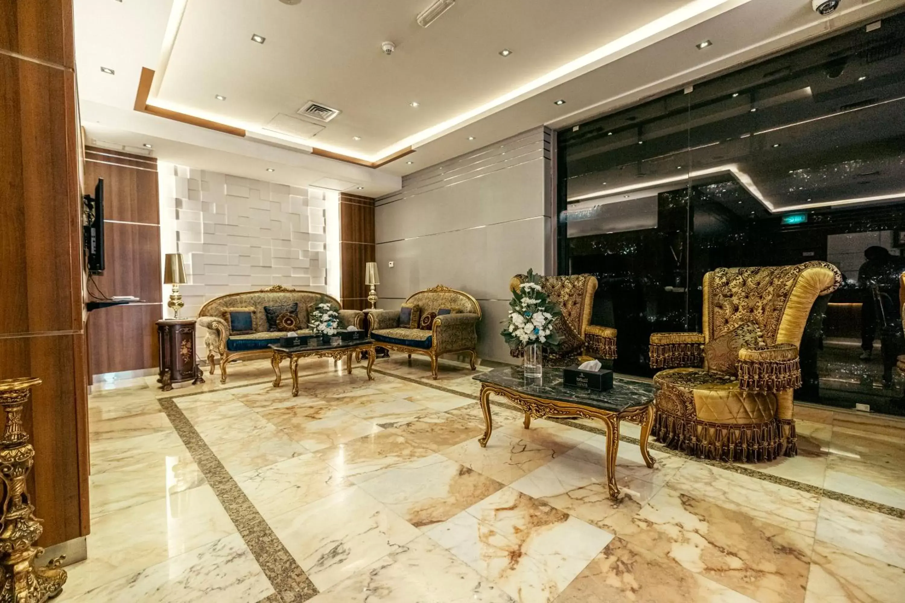 Lobby/Reception in Laguna Hotel Suites