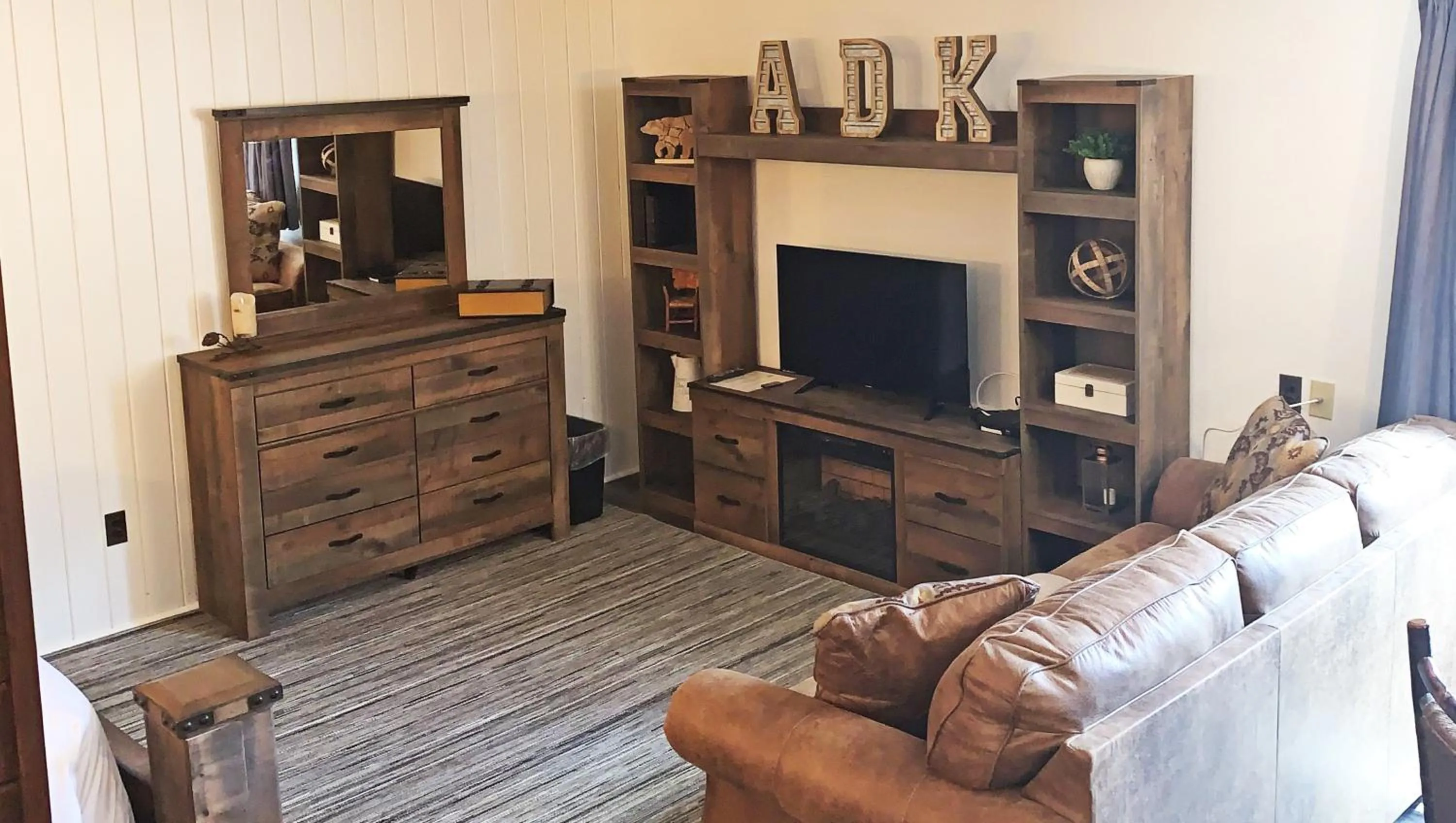 Bedroom in Adirondack Lodge Old Forge