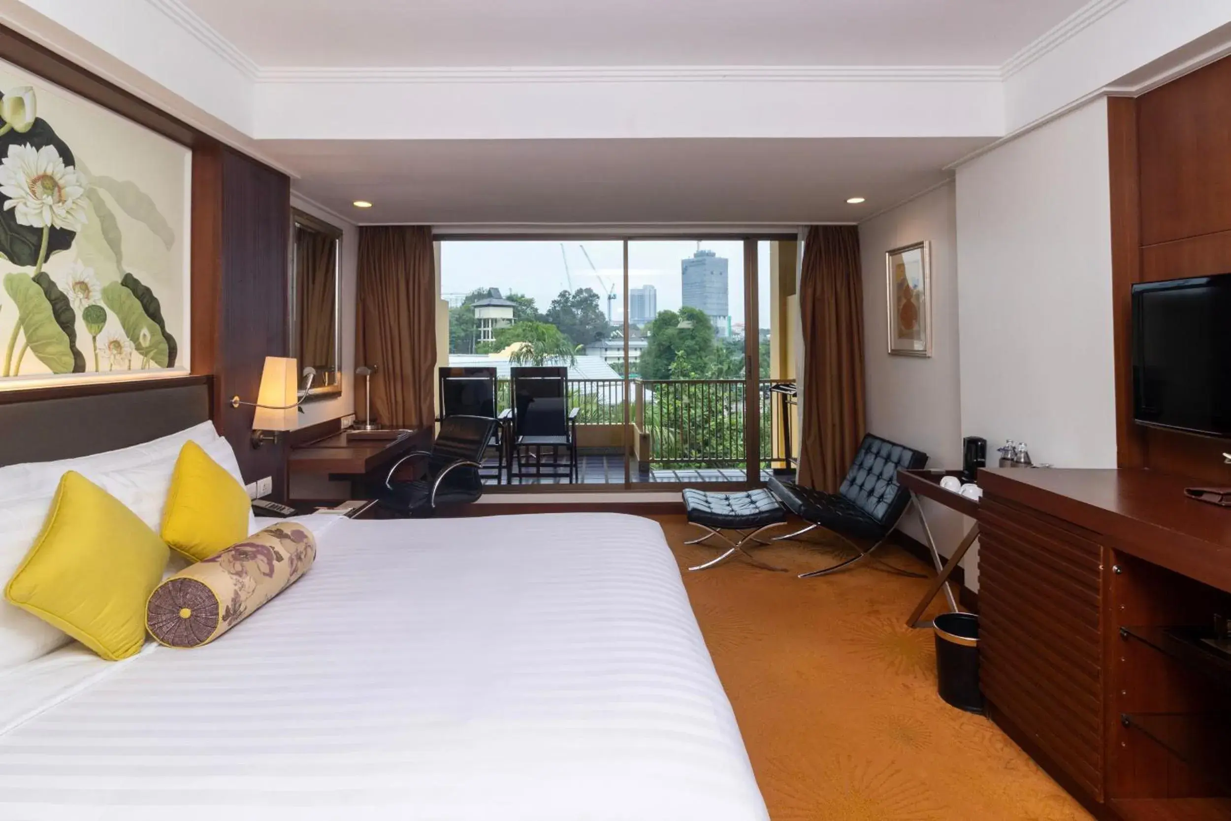 Bedroom in Dusit Thani Pattaya - SHA Extra Plus