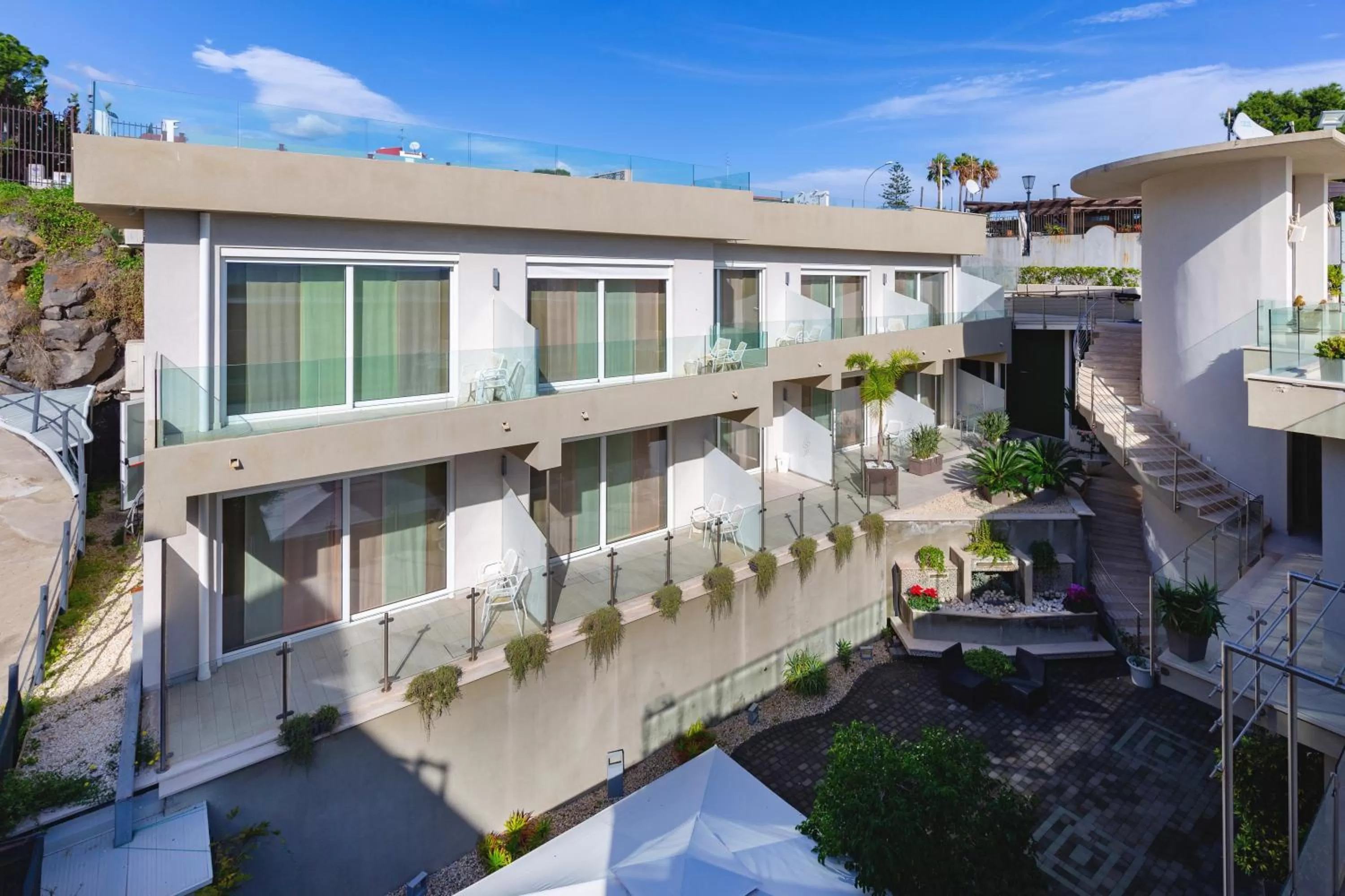 Area and facilities in Zeus Hotel - Aparthotel - Meeting & Congress