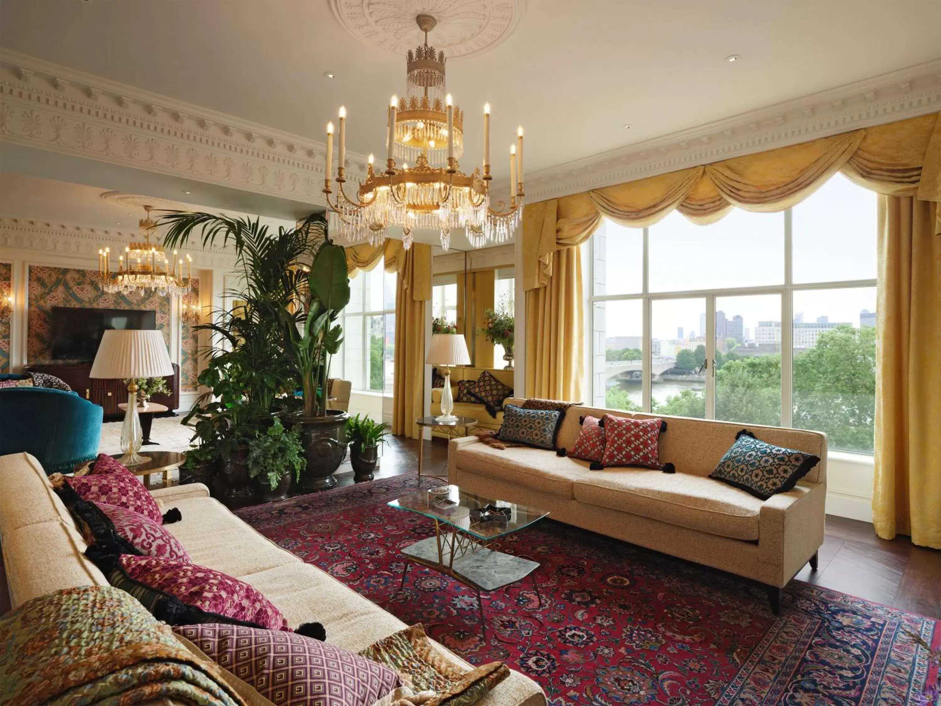 Bedroom, Seating Area in The Savoy