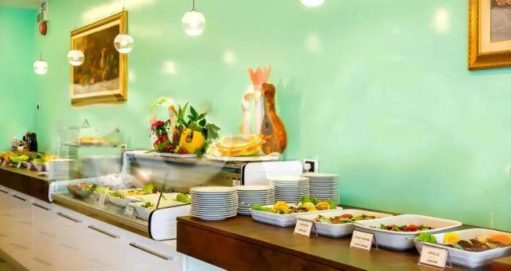 Buffet breakfast in Best Western Hotel La Solara