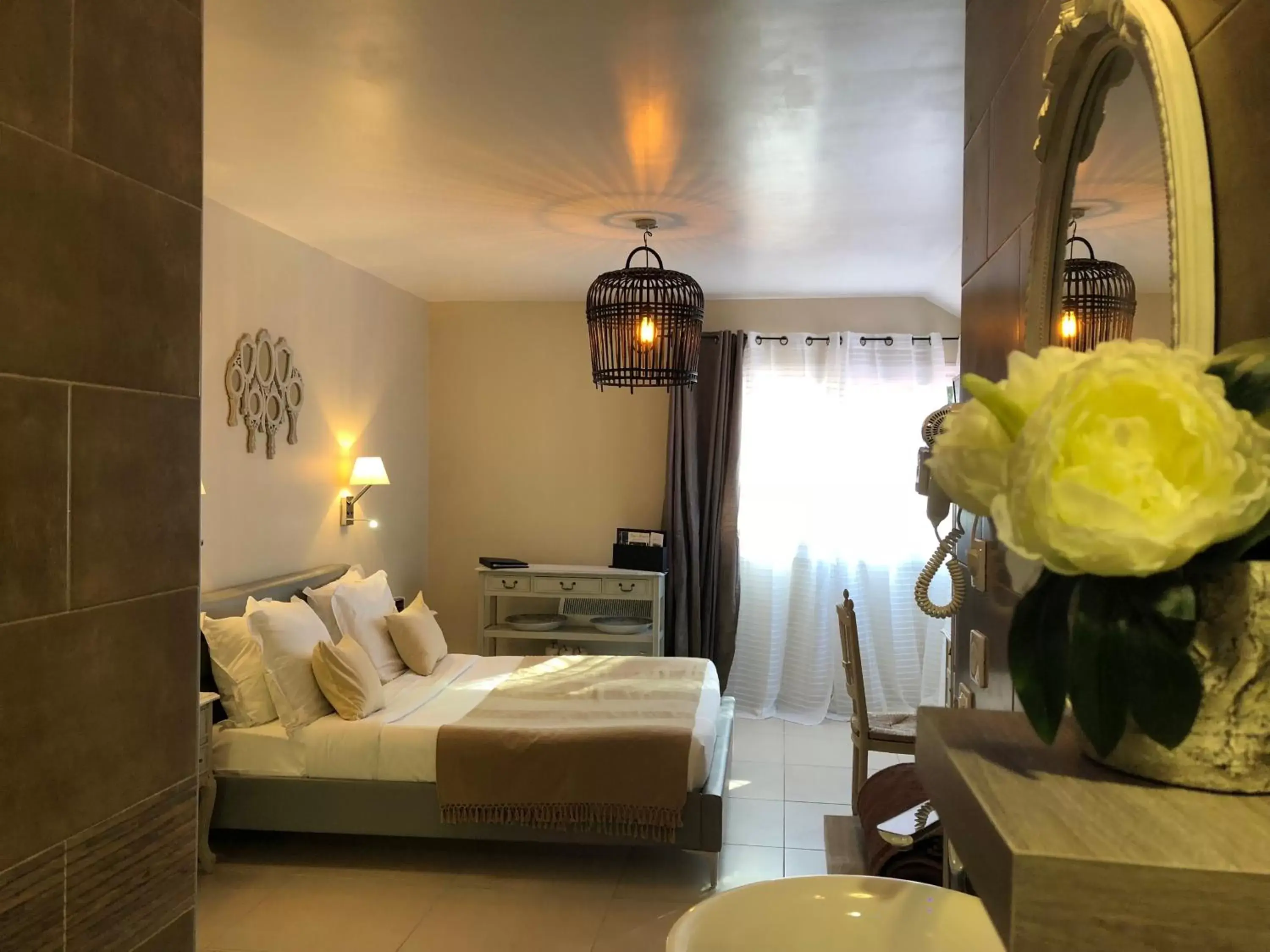 Photo of the whole room, Bed in Hotel Le Cilaos Photo of the whole room, Bed in Hotel Le Cilaos