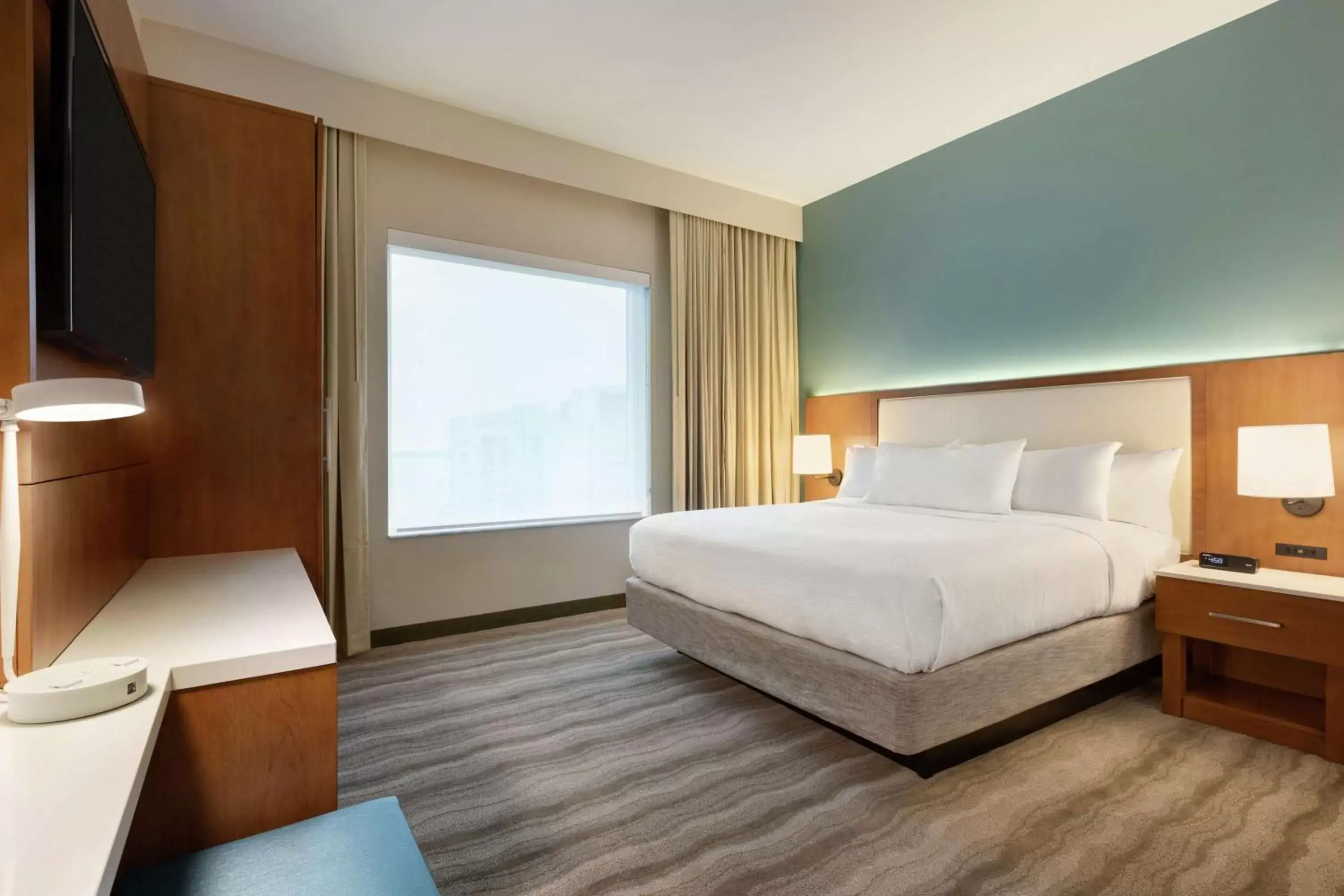 Bedroom, Bed in Embassy Suites By Hilton Sarasota