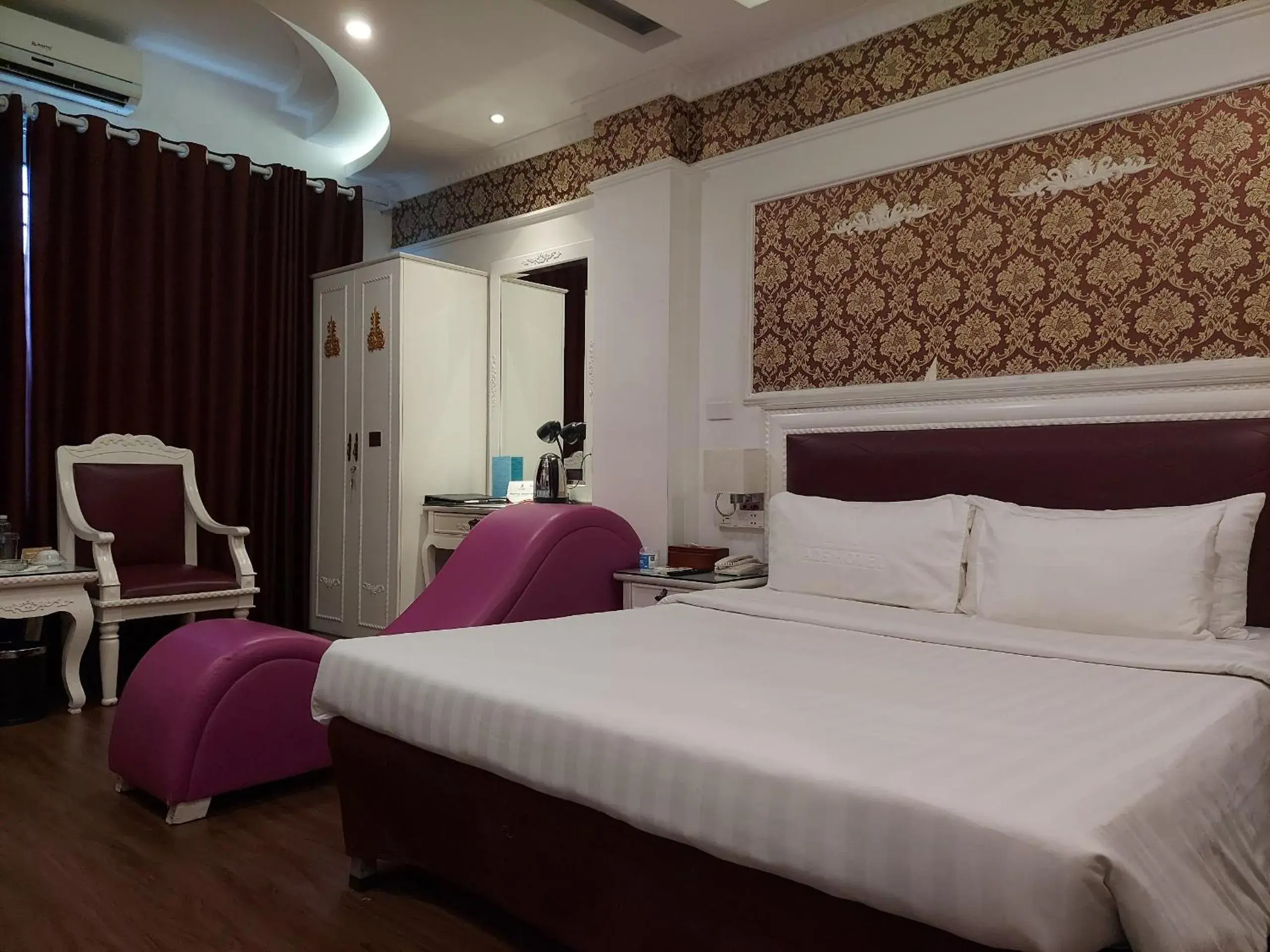 Bed in A25 Hotel - Dịch Vọng Hậu