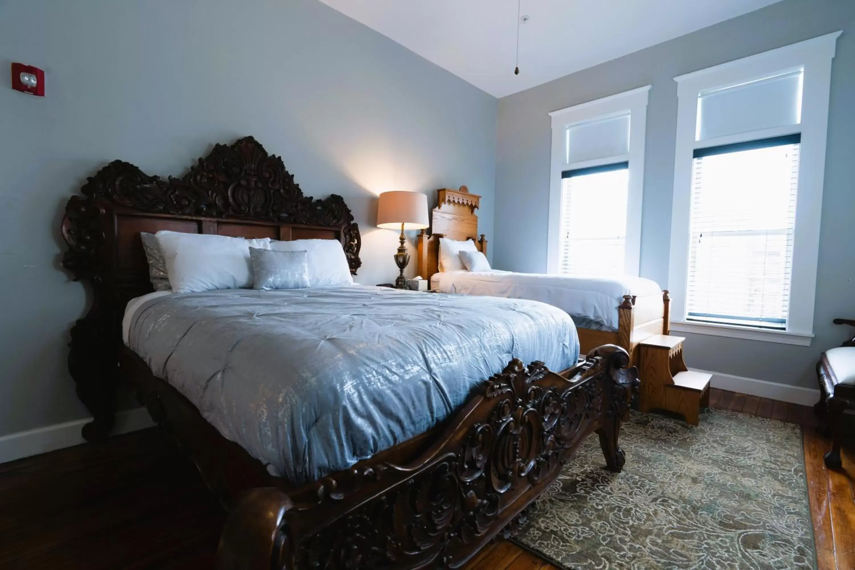 Bedroom, Bed in Oak Park Inn