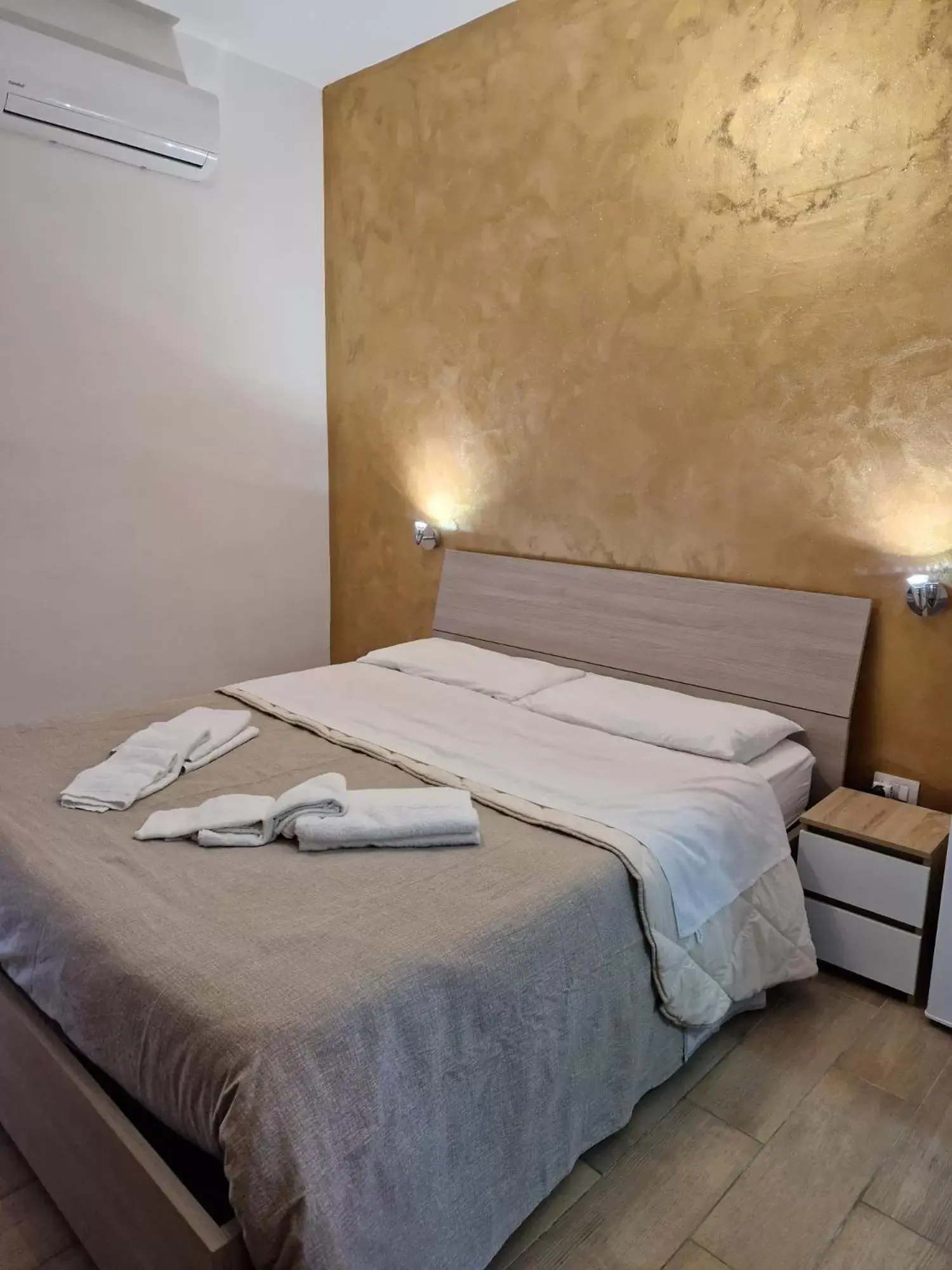 Bed in B&B Pompeii Living Dream