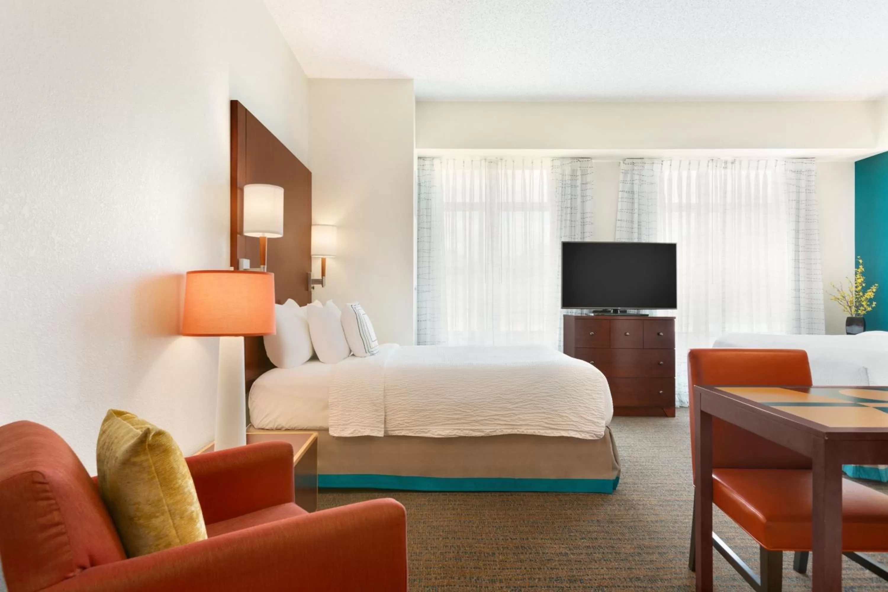 Photo of the whole room, Bed in Residence Inn by Marriott Portland Downtown Waterfront