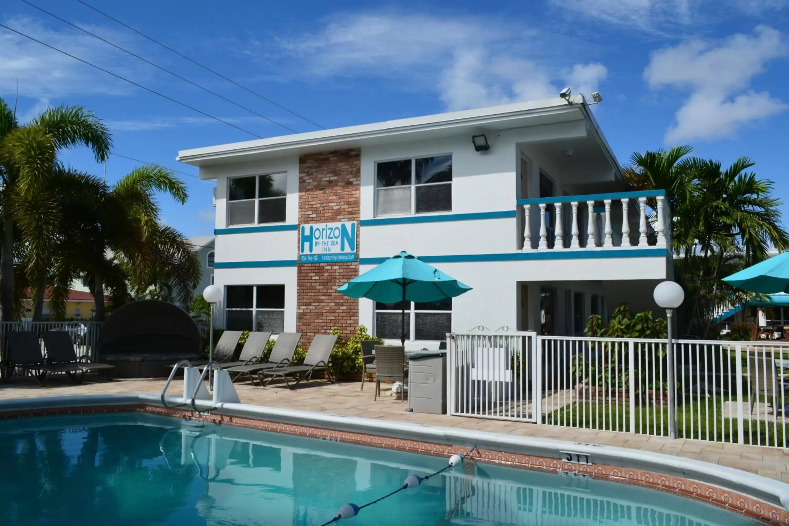 Property Building in Horizon by the Sea Inn