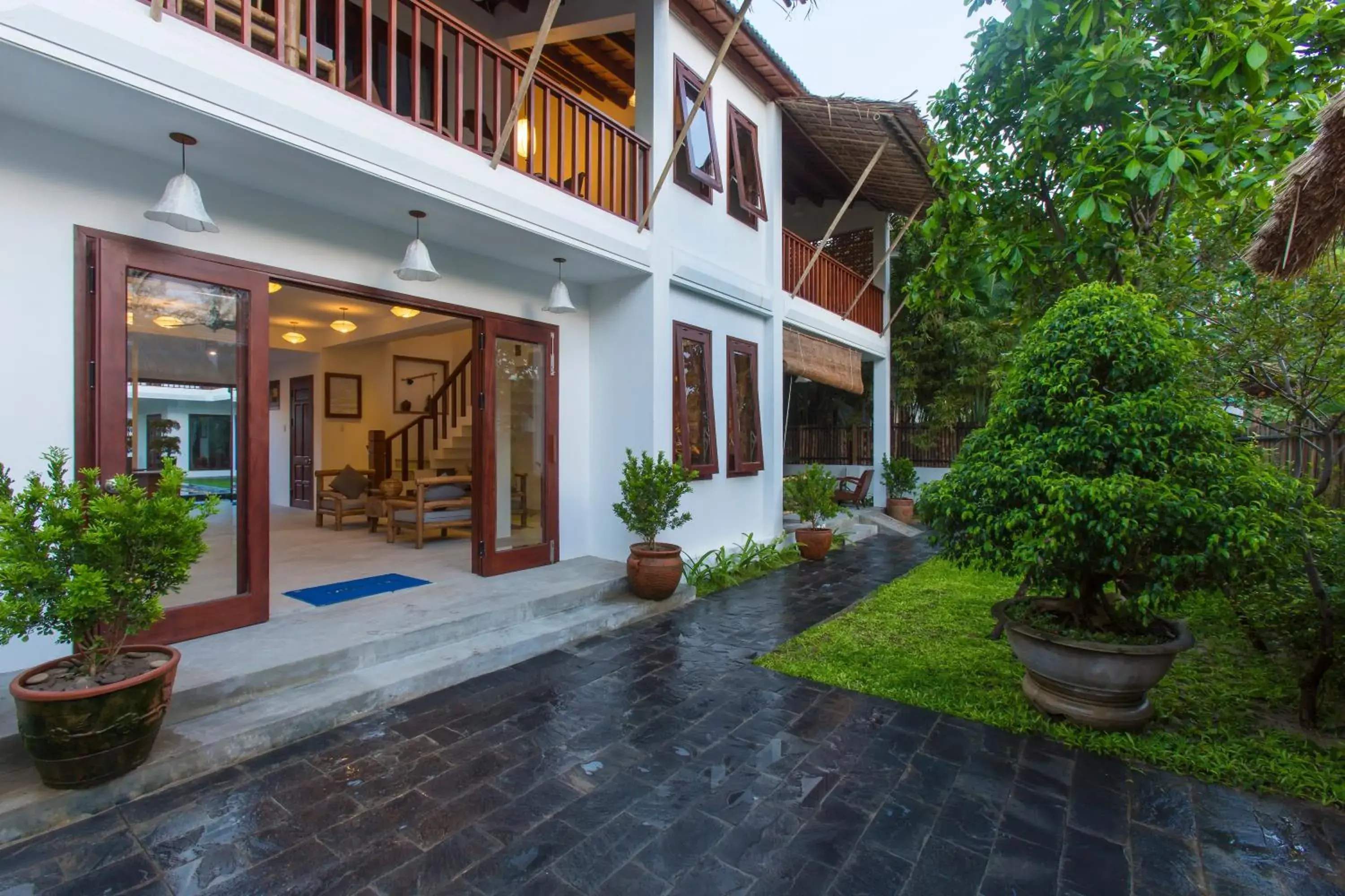 Garden, Patio/Outdoor Area in Vina Beach Pool Villas