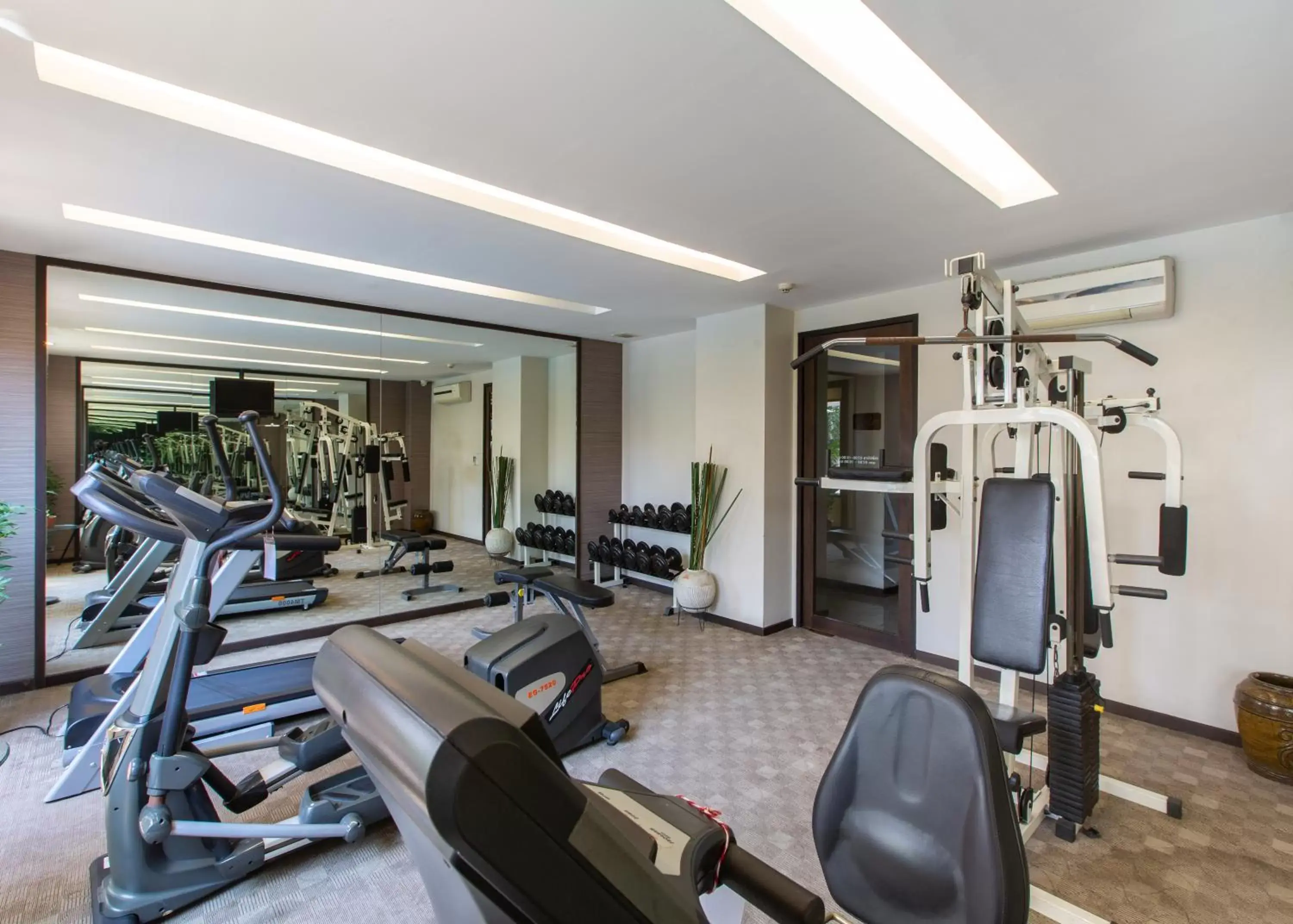 Fitness centre/facilities, Fitness Center/Facilities in Mida Hotel Don Mueang Airport