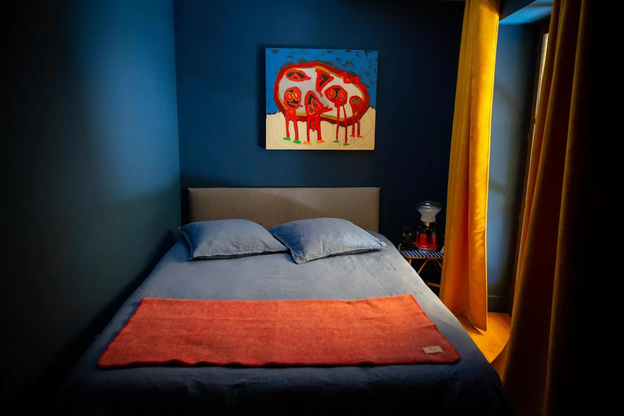 Bed in Côté Jardin, Chambres d’hôtes B&B
