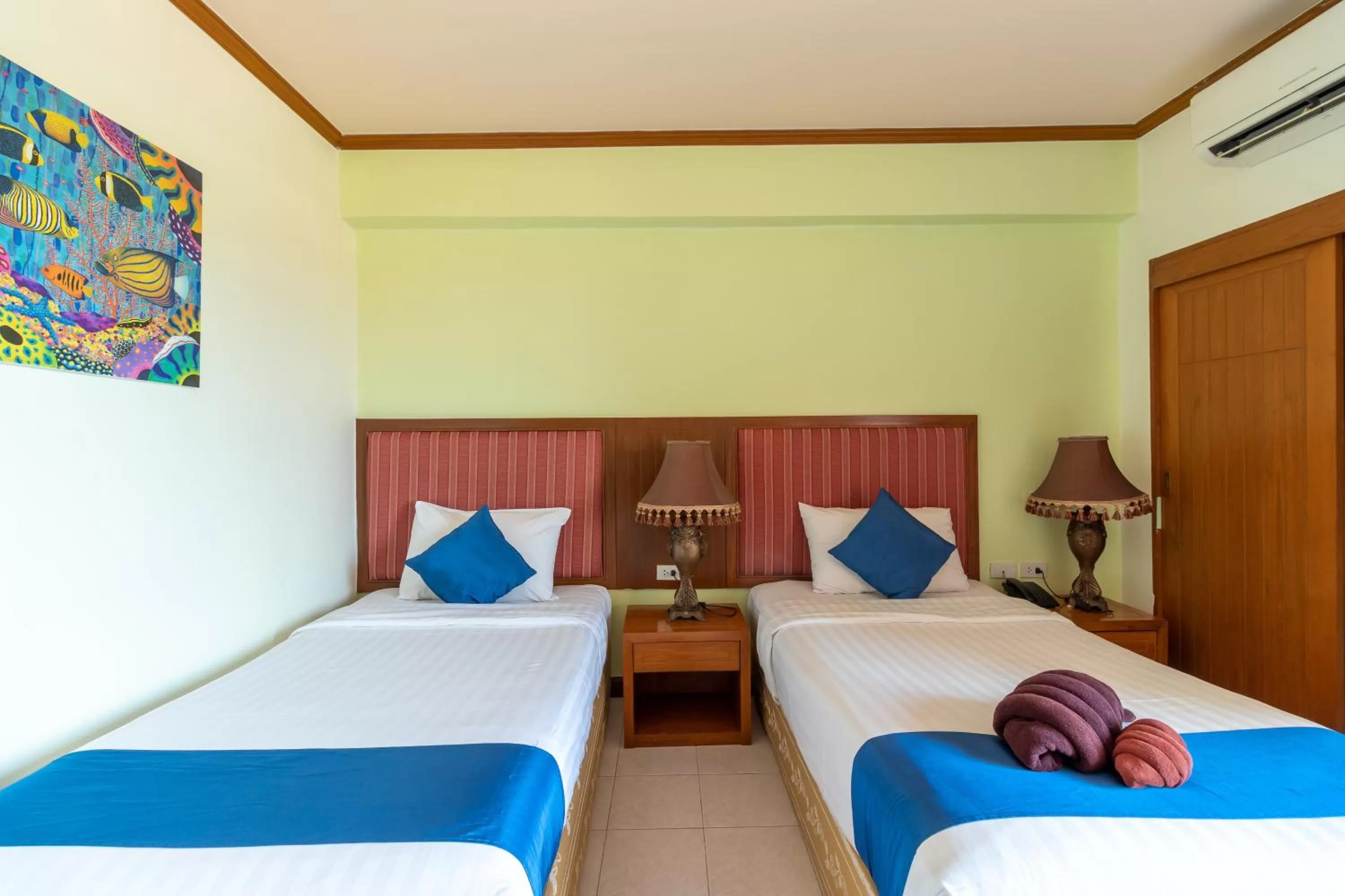 Bedroom, Bed in Thipurai Beach Hotel
