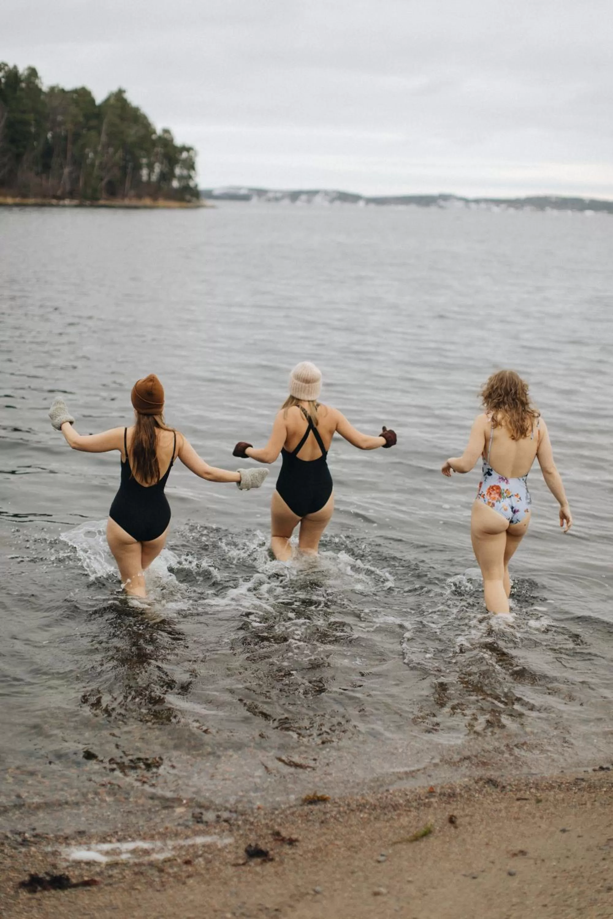 People in Vår Gård Saltsjöbaden