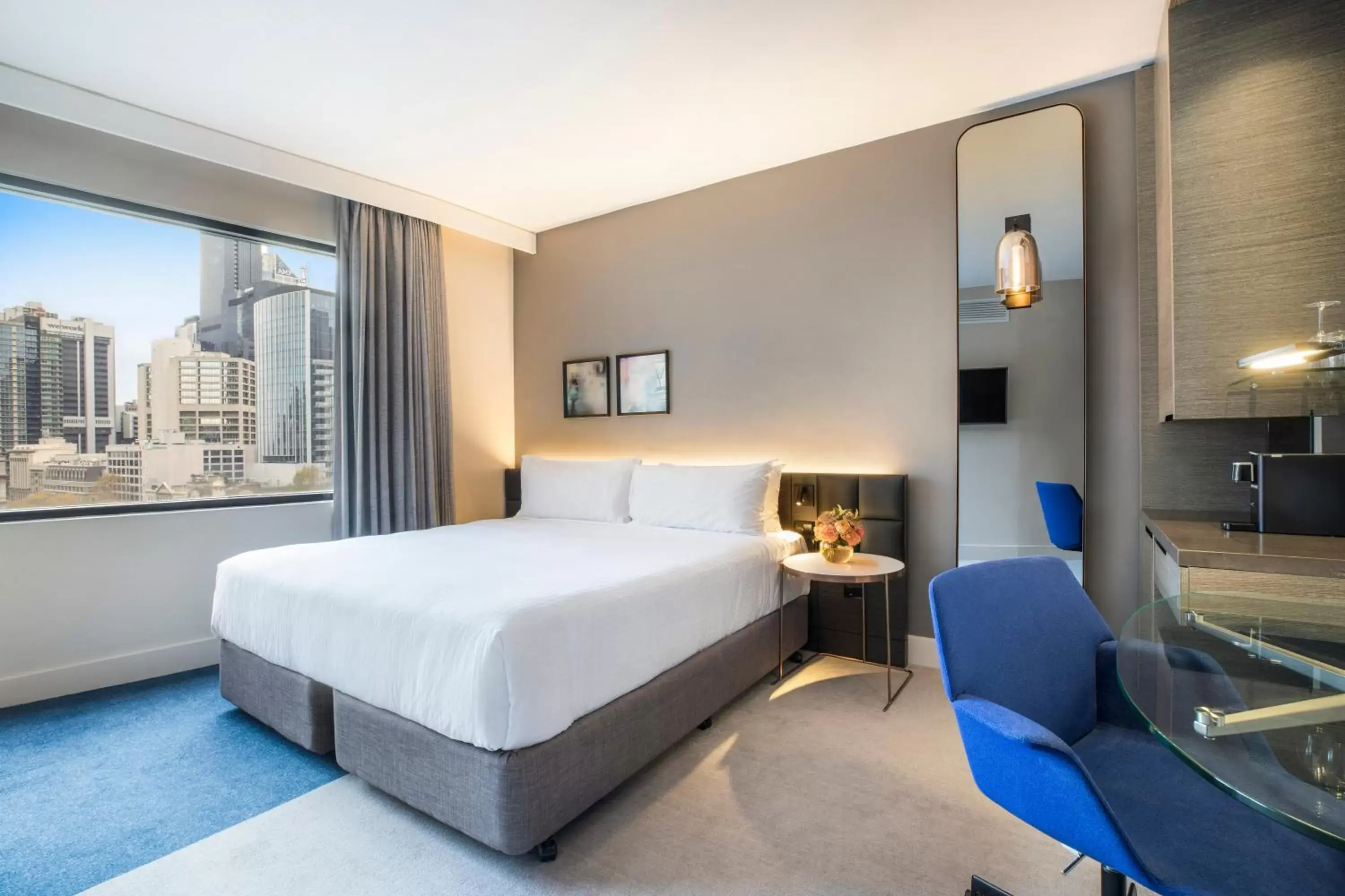 Bedroom, Bed in Crowne Plaza Melbourne, an IHG Hotel