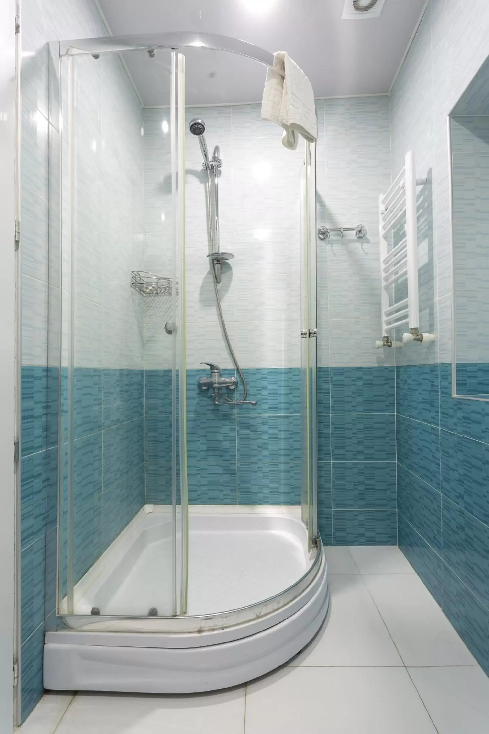 Budget Triple Room in Heyvany Budget Triple Room in Heyvany