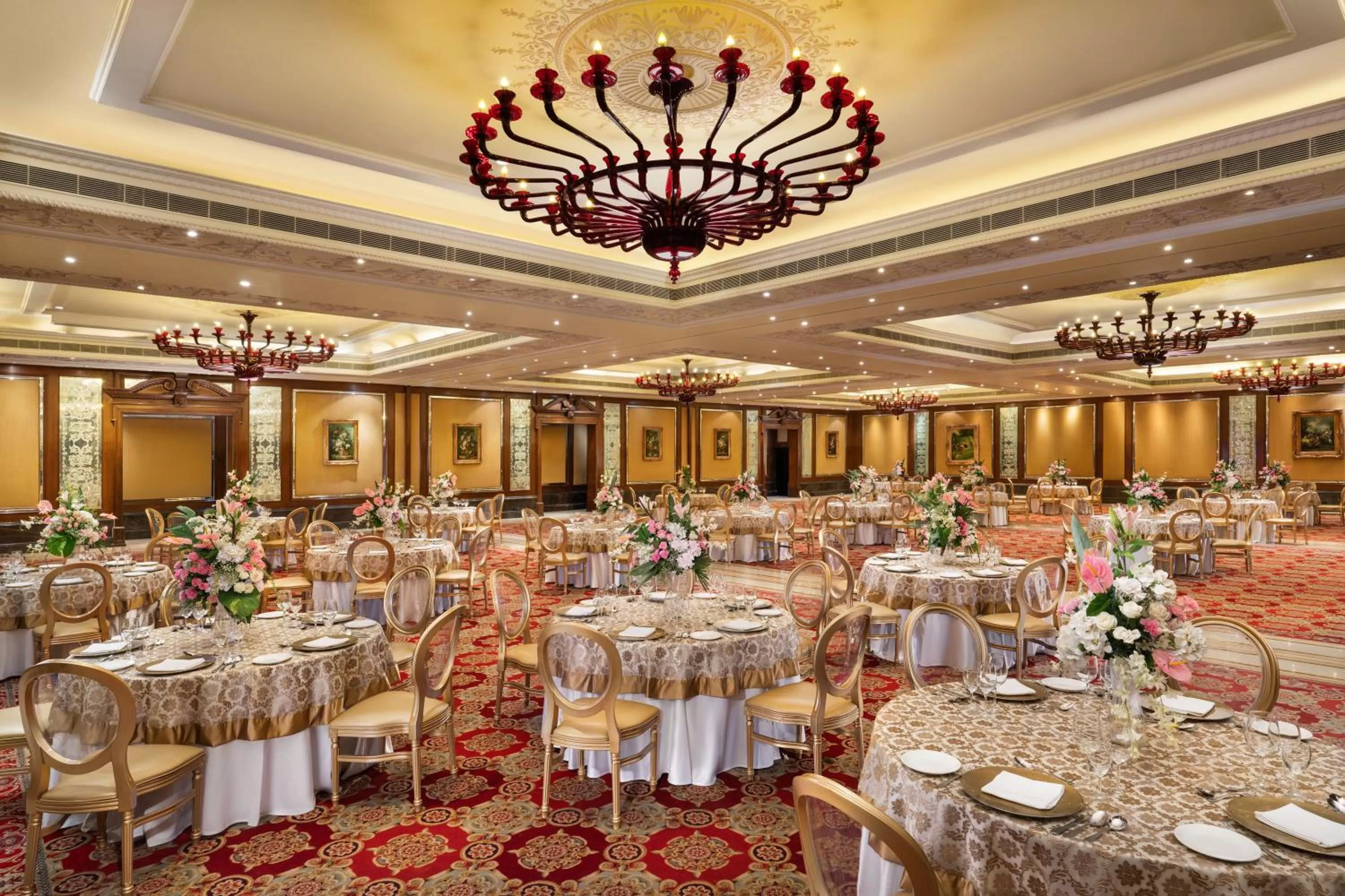 Banquet/Function facilities in Taj Krishna