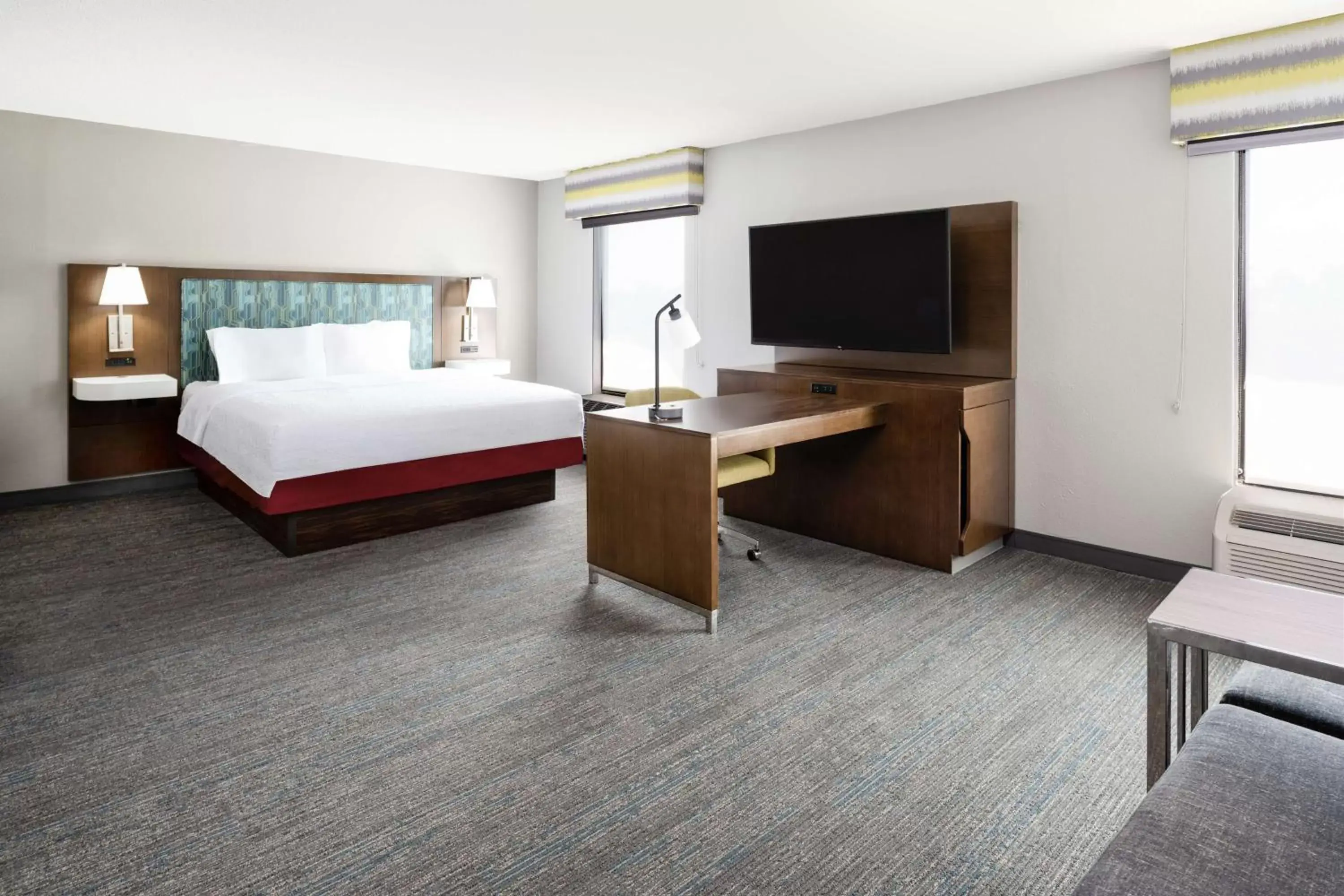 Bedroom, Bed in Hampton Inn Richmond/Midlothian Turnpike Bedroom, Bed in Hampton Inn Richmond/Midlothian Turnpike