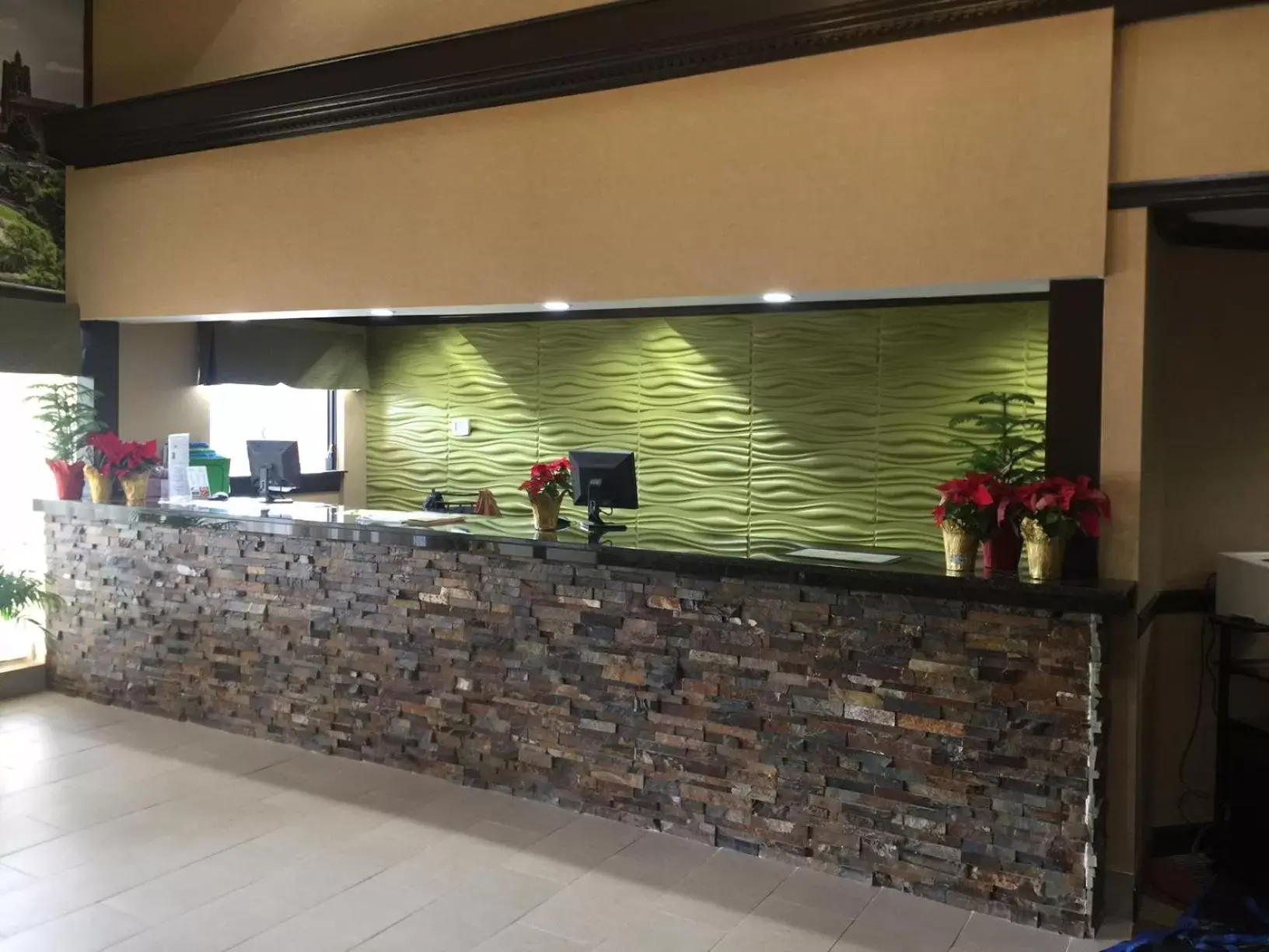 Lobby or reception, Lobby/Reception in Baymont by Wyndham Knoxville I-75