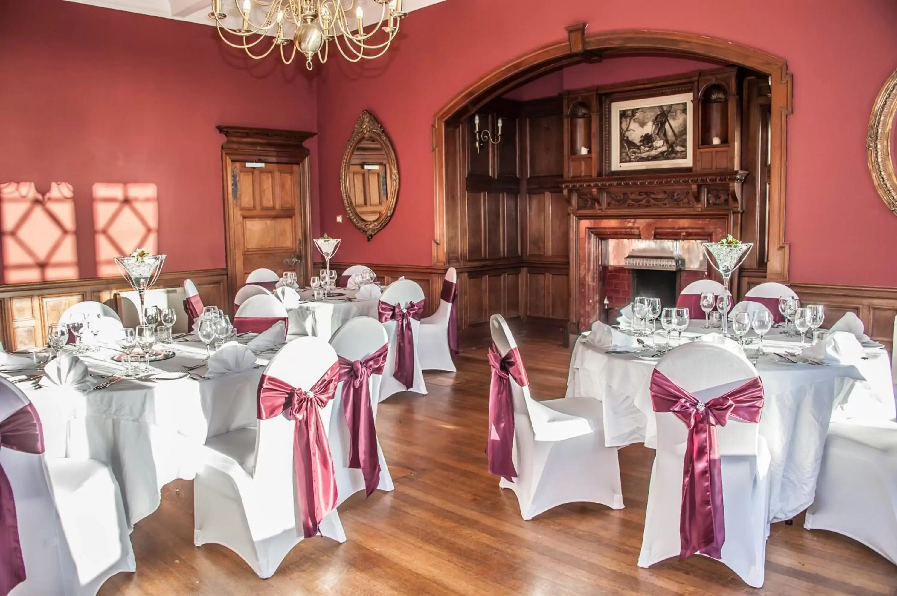 Restaurant/places to eat, Banquet Facilities in Inglewood House and Spa