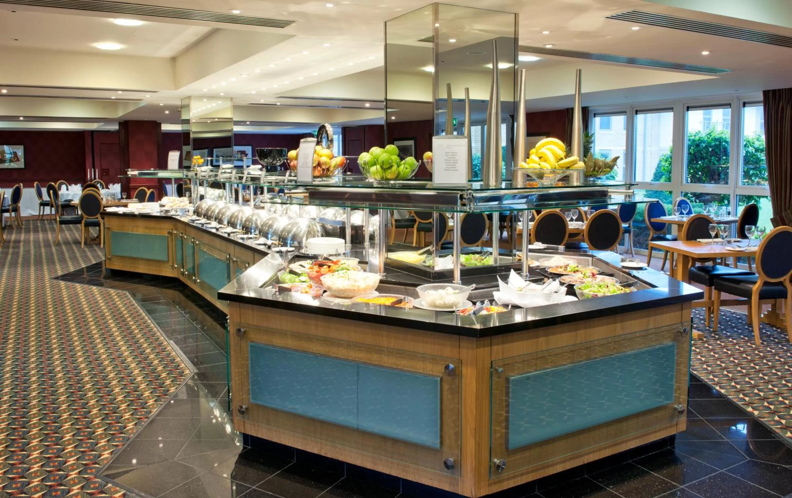 Restaurant/Places to Eat in Alexandra House