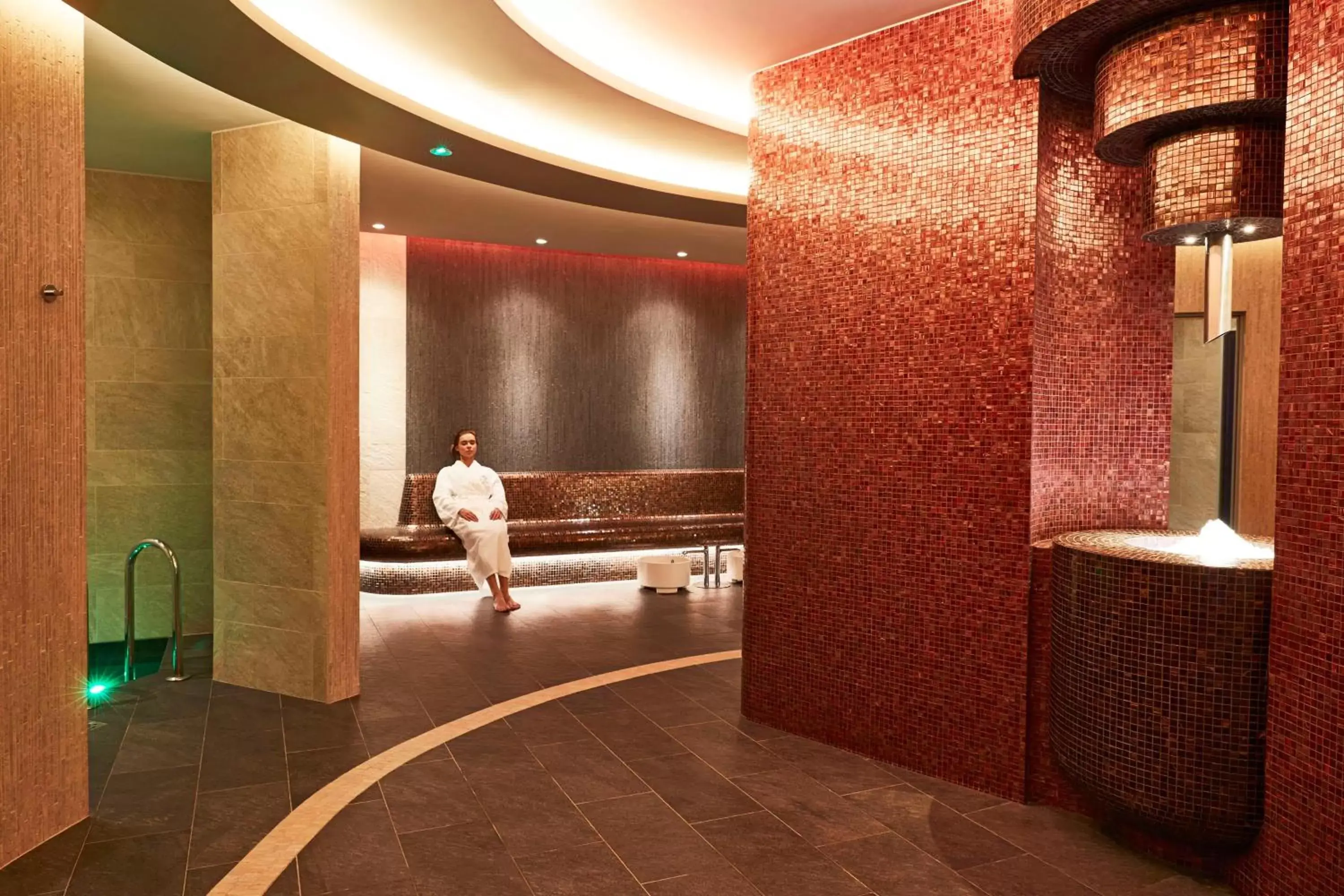 Spa and wellness centre/facilities, Bathroom in Grand Hotel Kempinski Riga