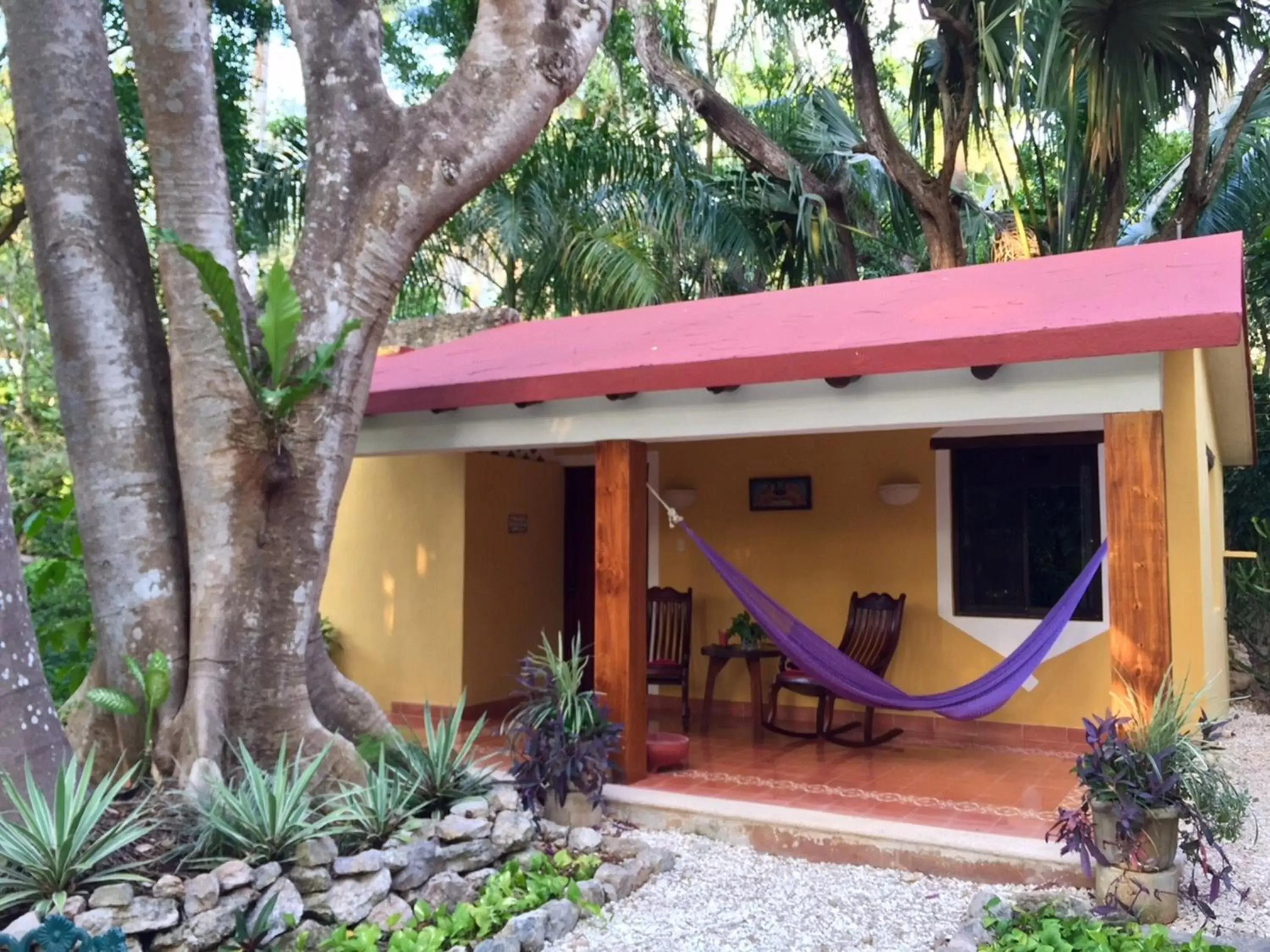 Decorative detail, Patio/Outdoor Area in Hacienda Chichen Resort and Yaxkin Spa