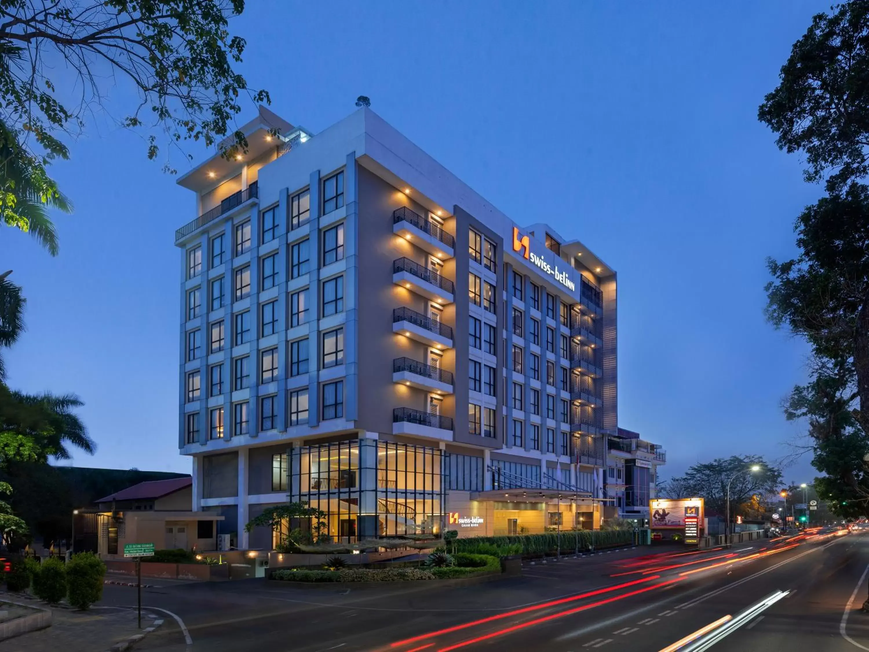 Property building in Swiss-Belinn Gajah Mada Medan Property building in Swiss-Belinn Gajah Mada Medan