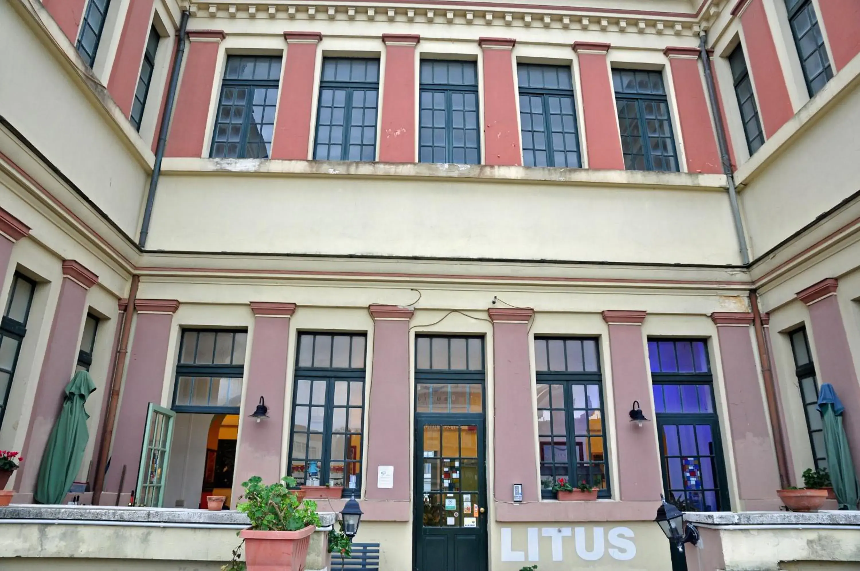 Facade/entrance, Property Building in Litus Roma Hostel