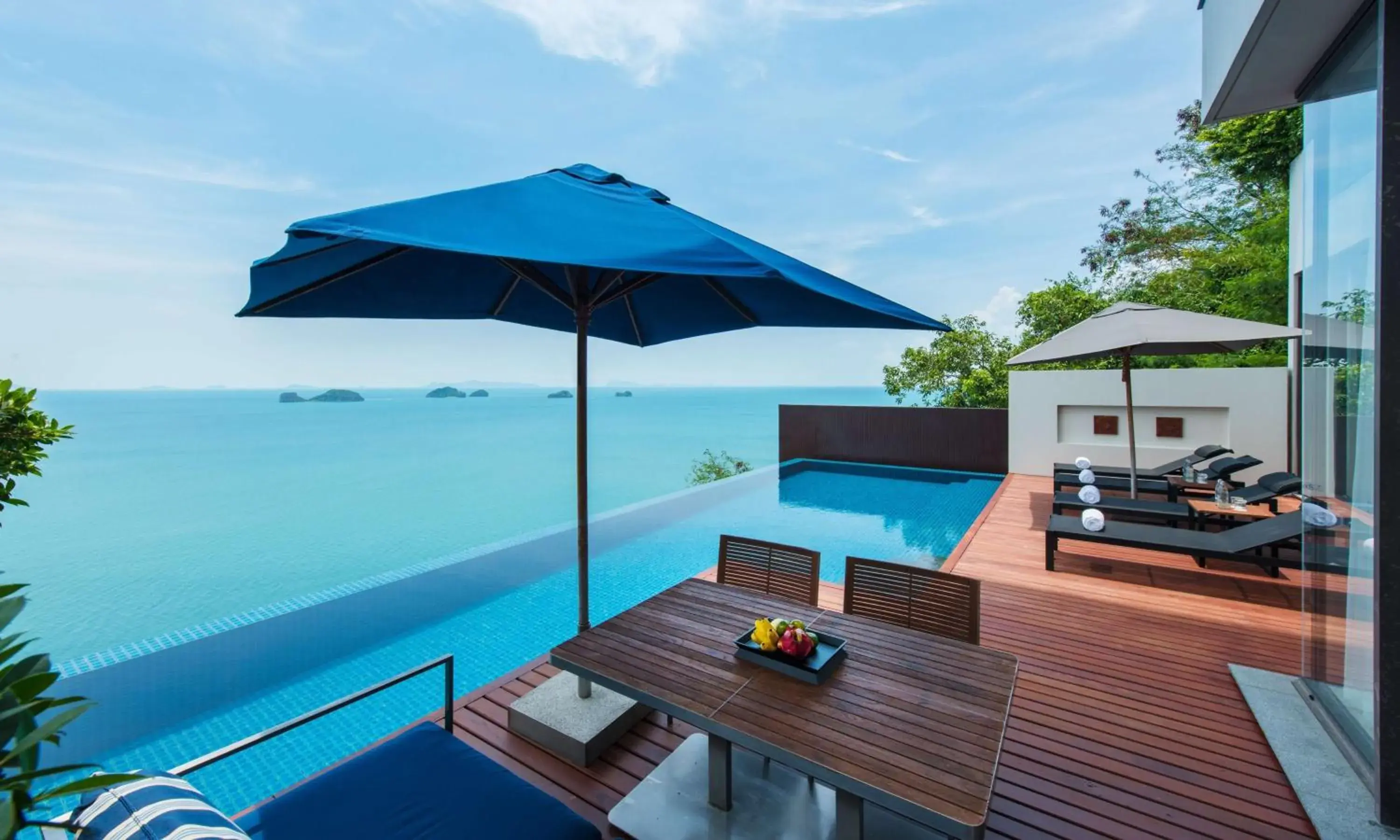 Living room, Swimming Pool in Conrad Koh Samui Residences