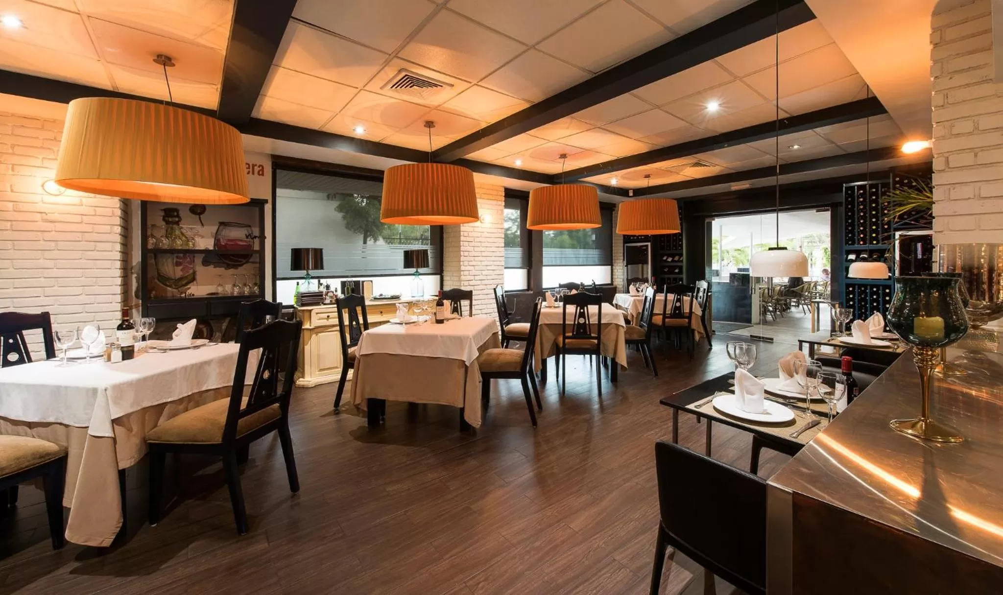 Restaurant/places to eat in W&P Santo Domingo