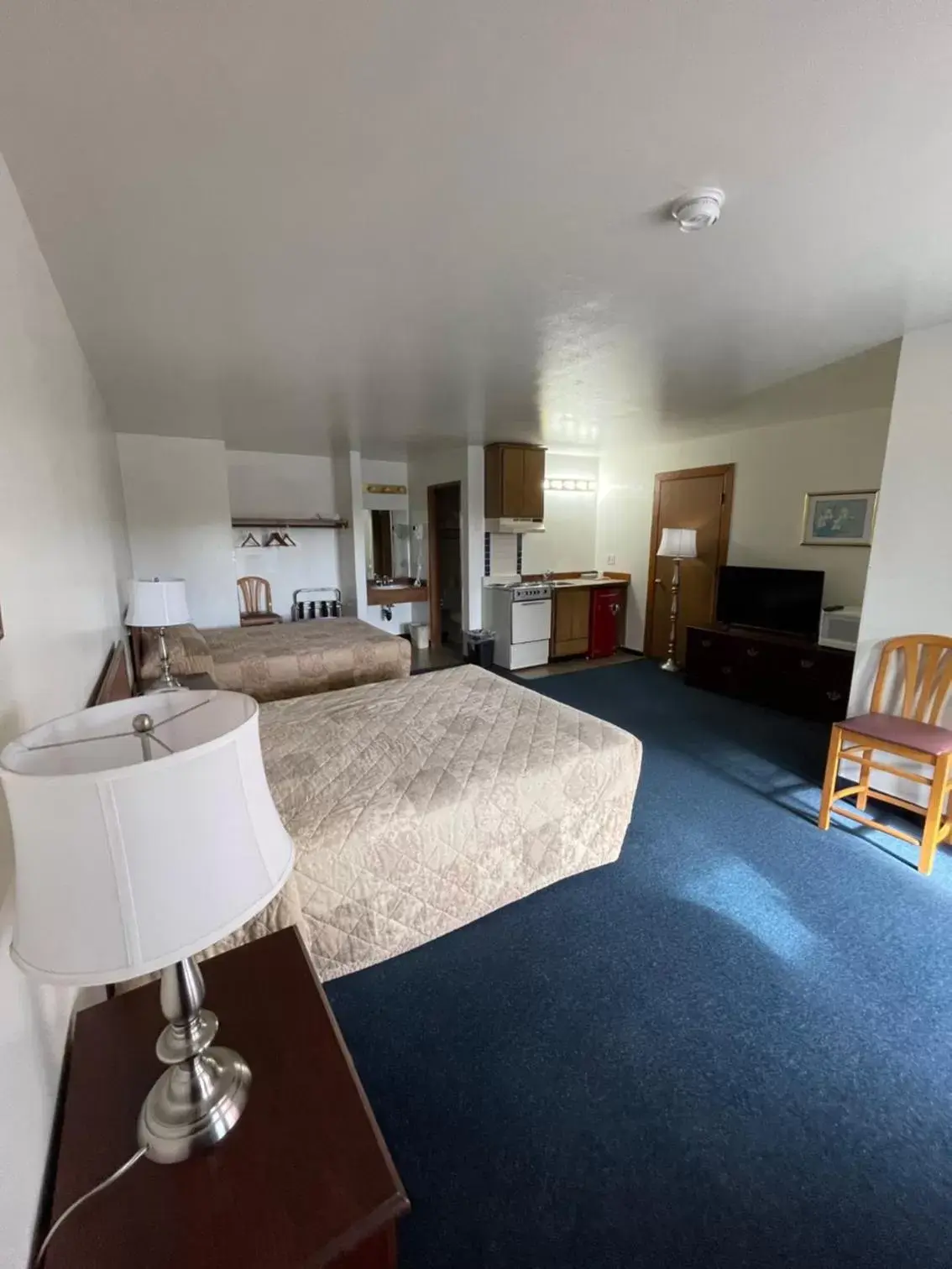 Photo of the whole room, Bed in Fairground Inn