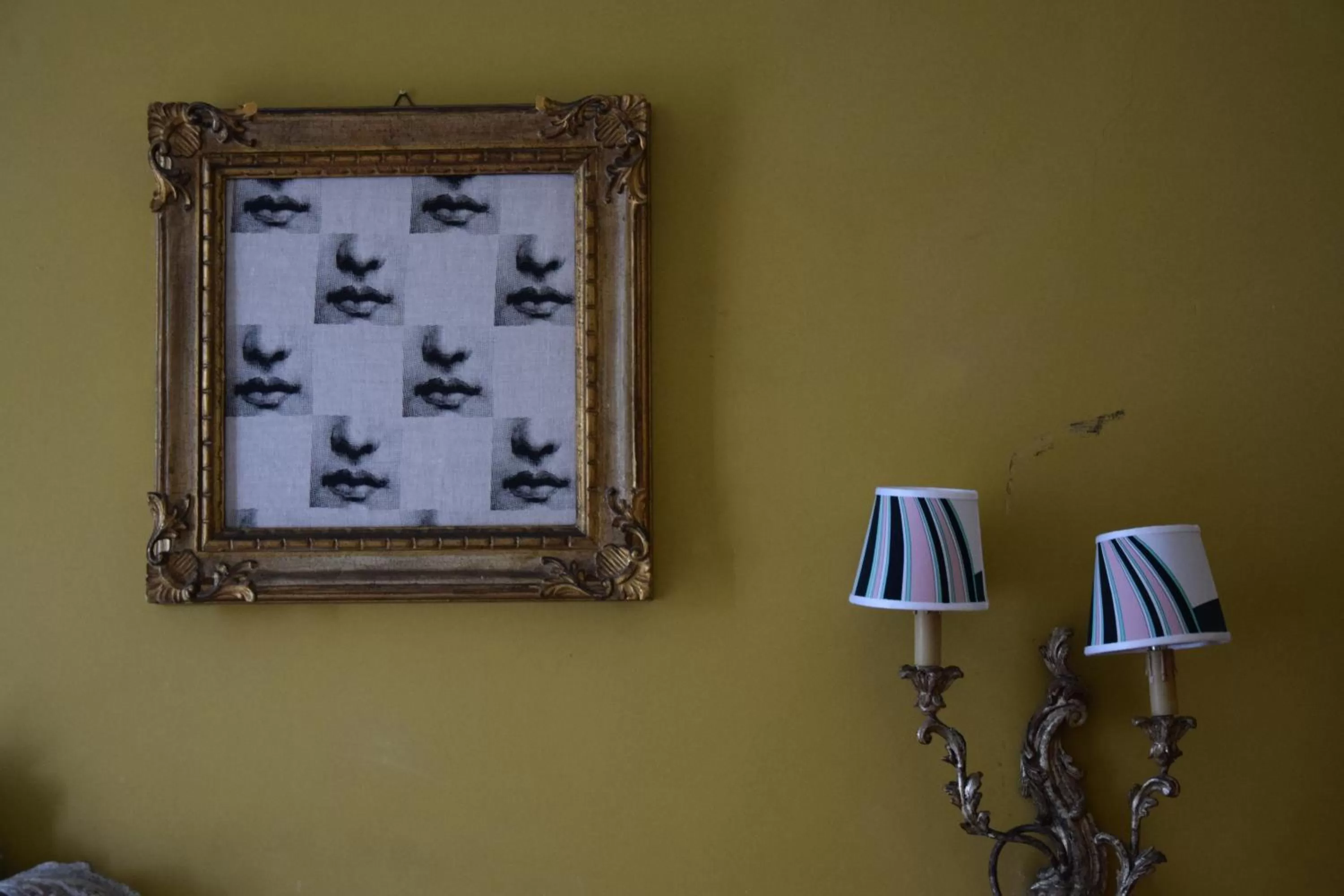 Decorative detail in Residenza Vespucci