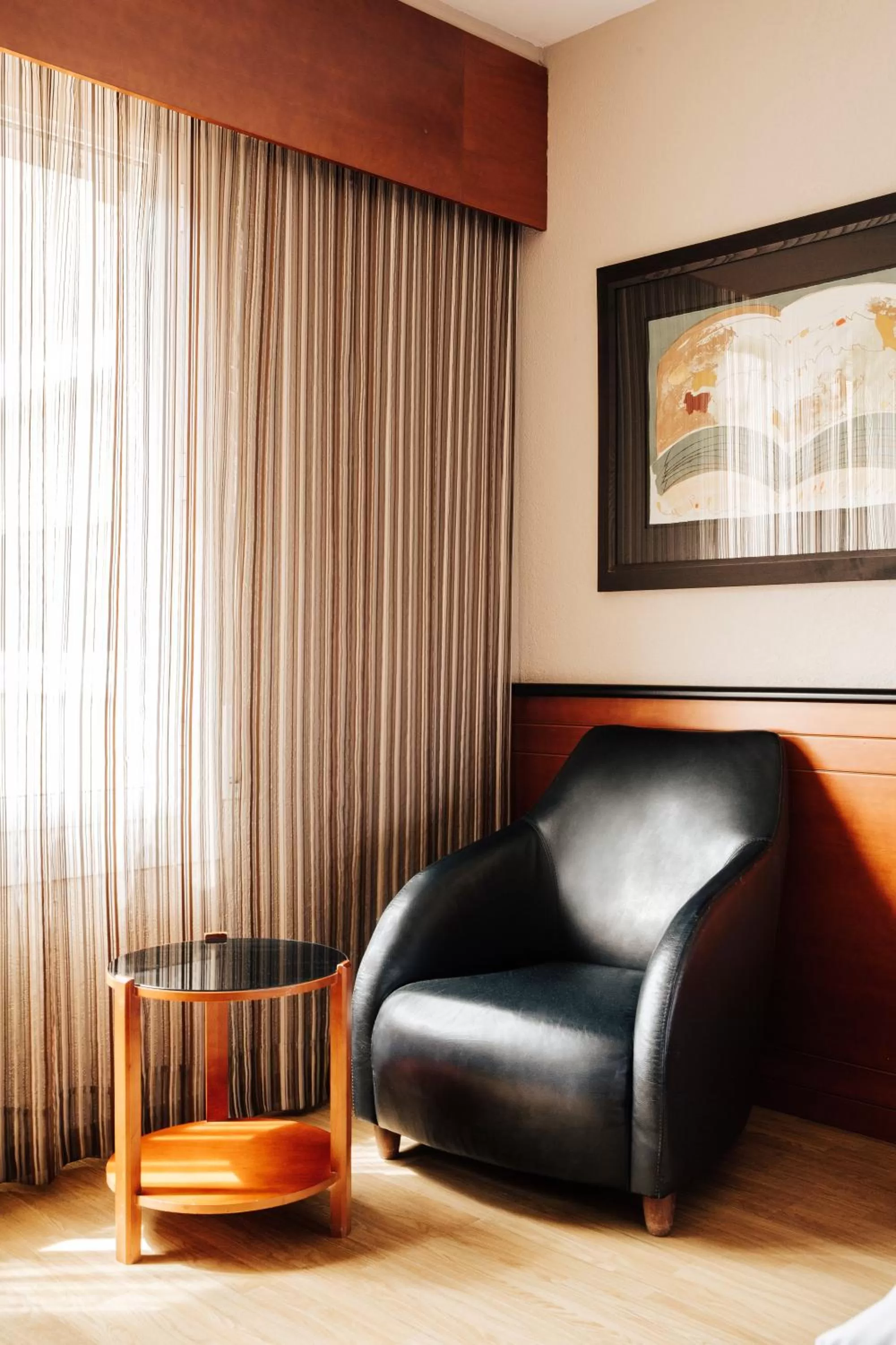 Photo of the whole room in Hotel Derby