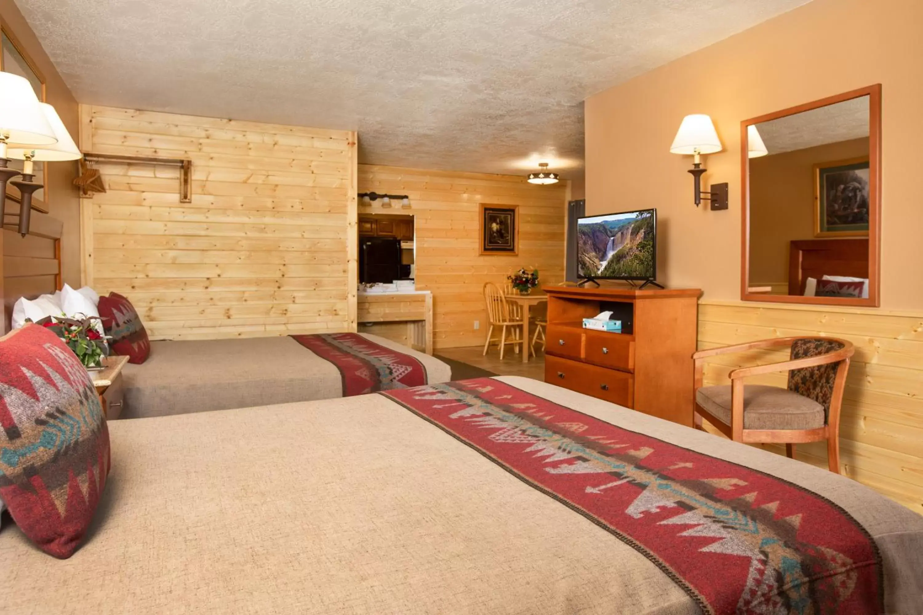 Bedroom in Flat Creek Inn