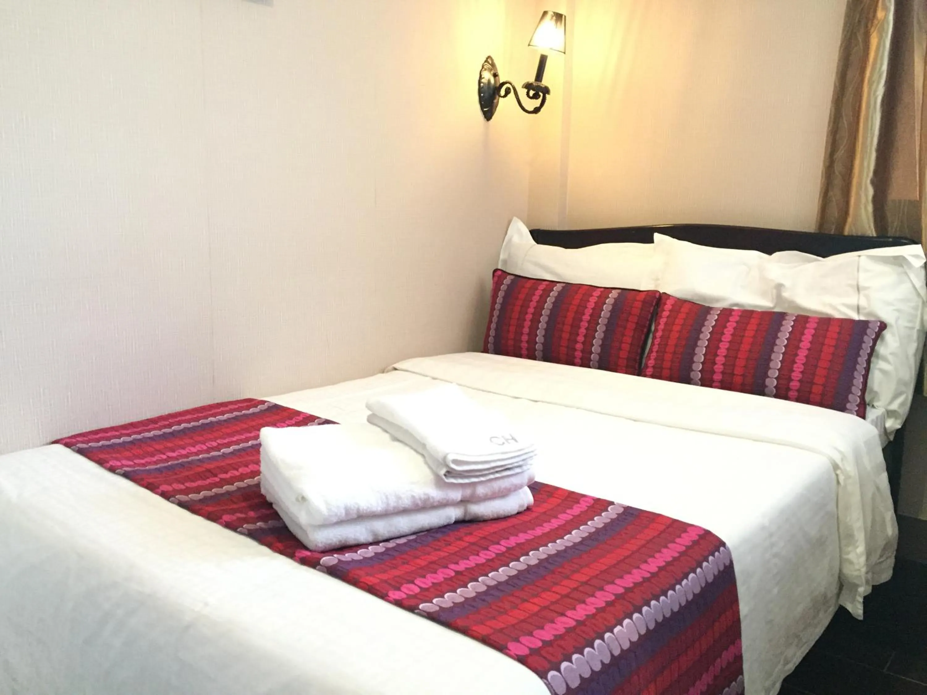 Bed in California Hotel