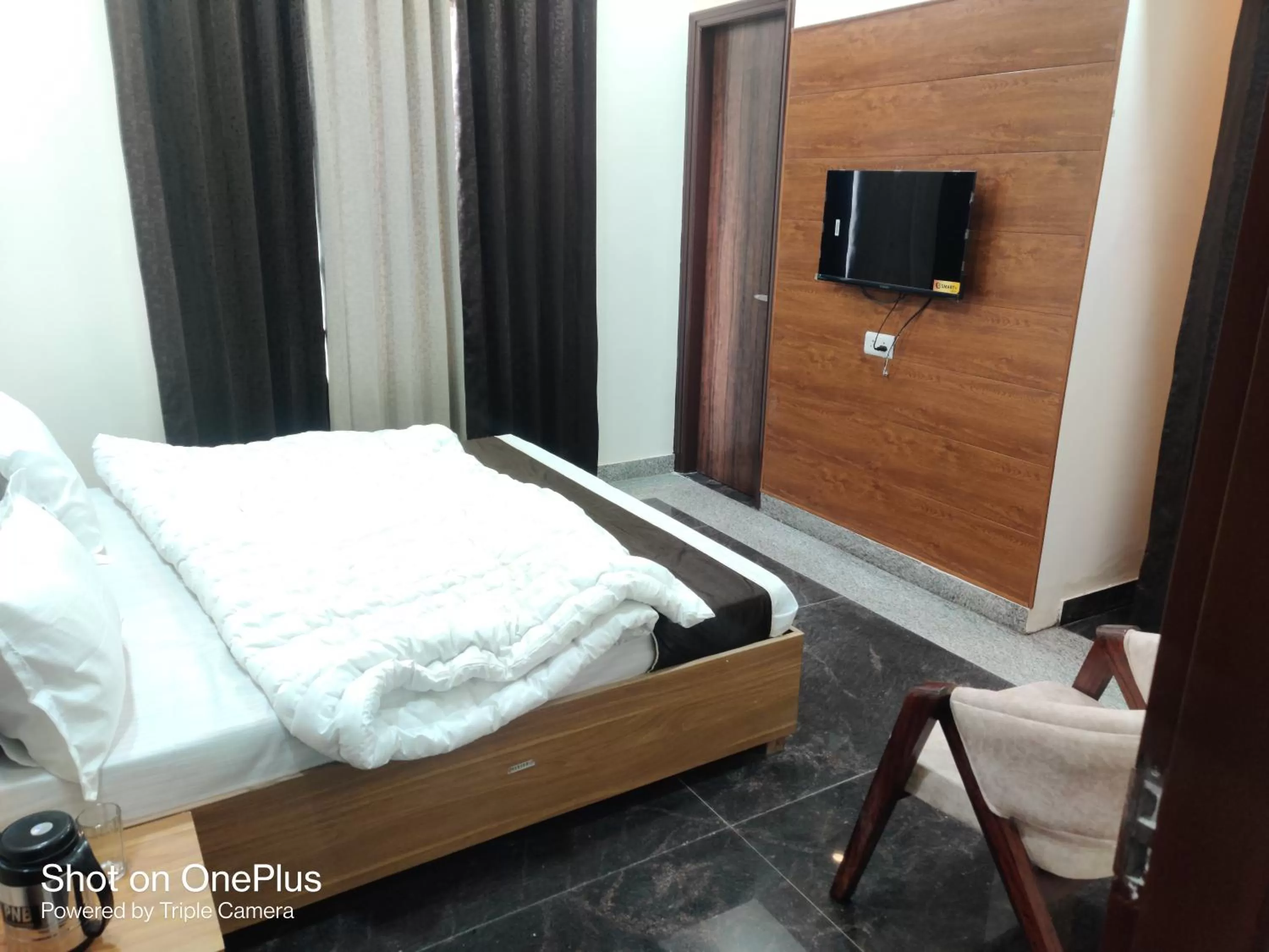 TV and multimedia, TV/Entertainment Center in HOTEL CASIO