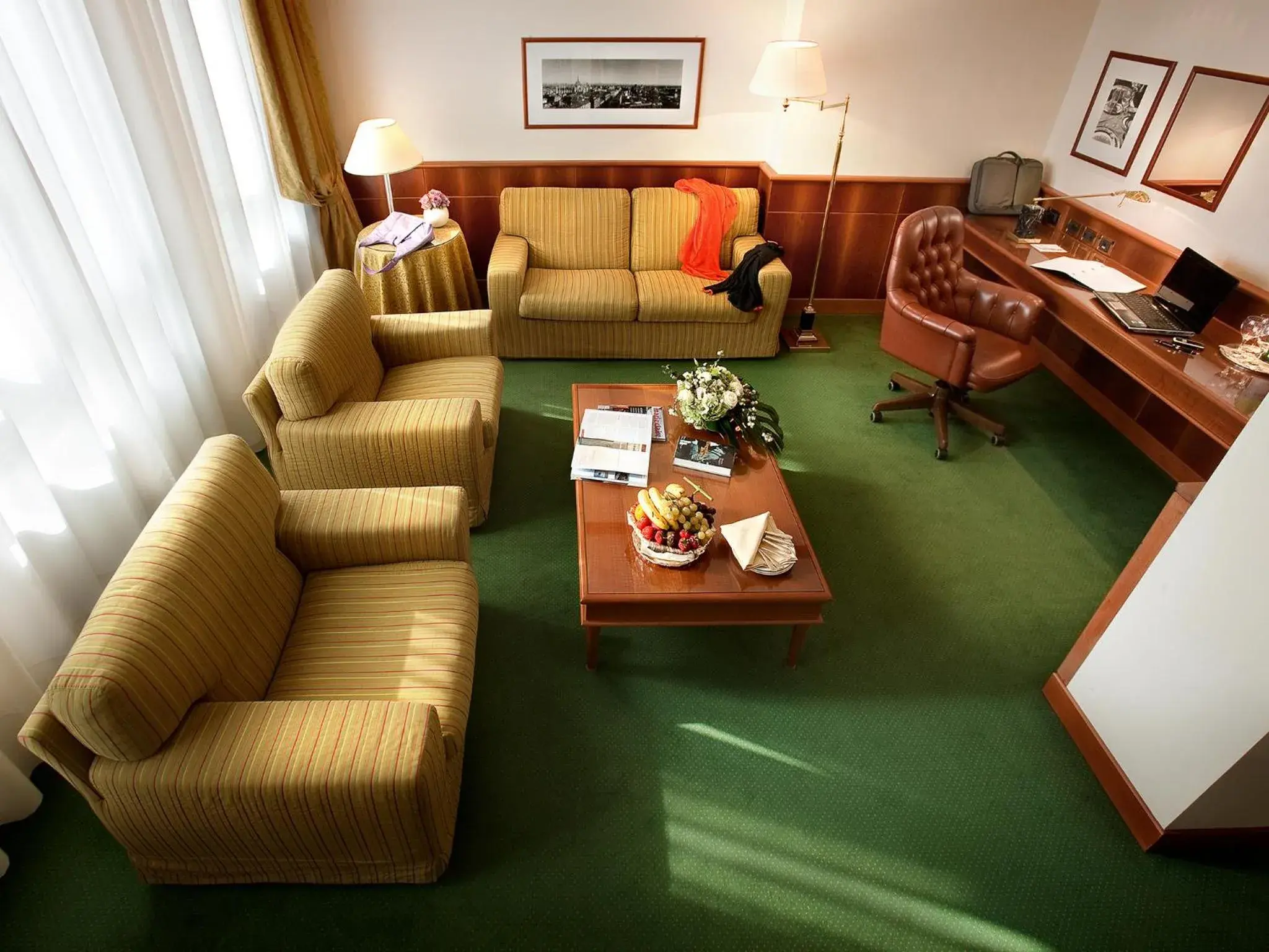 Living room, Seating Area in Hotel Cavour