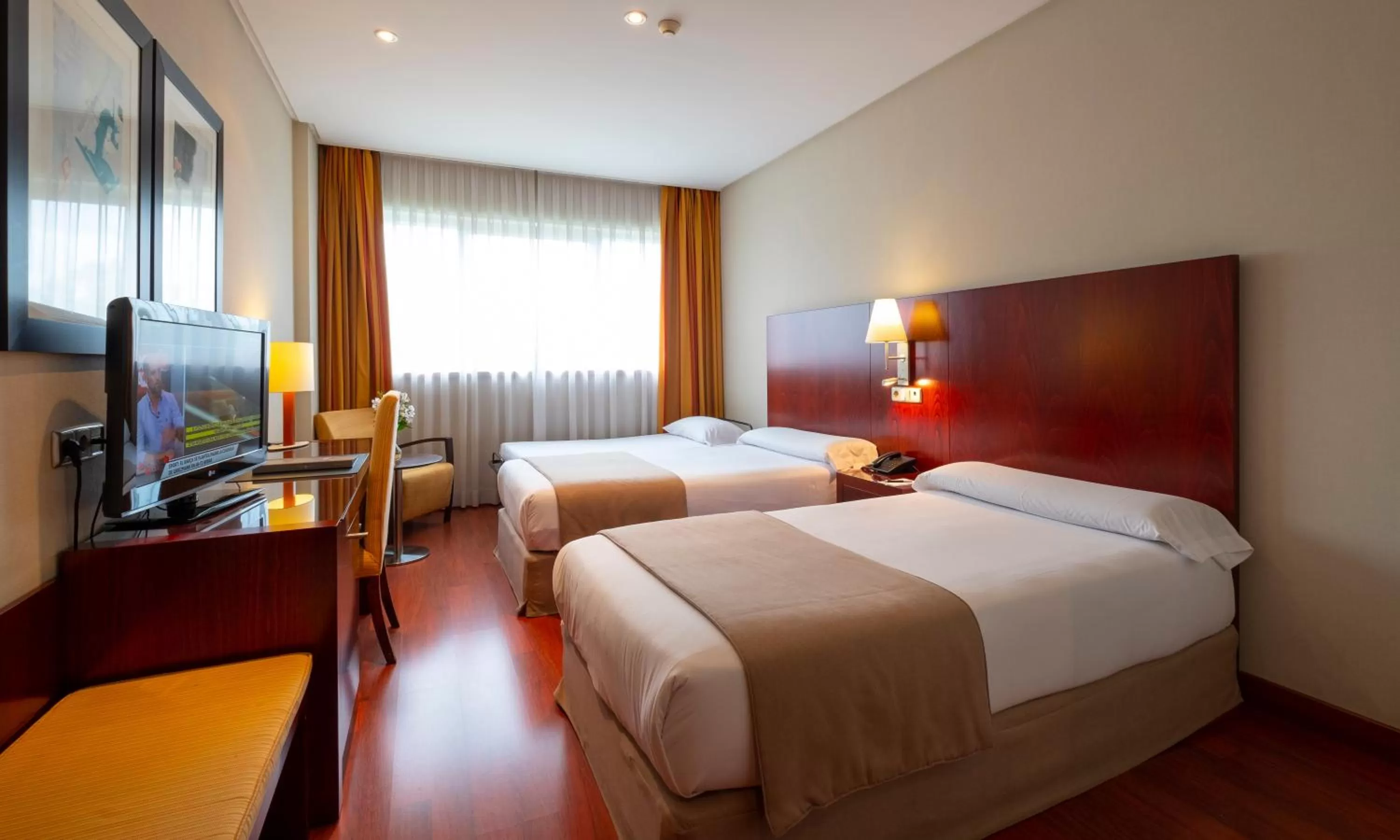 Twin Room with Extra Bed in Gran Hotel Attica21 Las Rozas